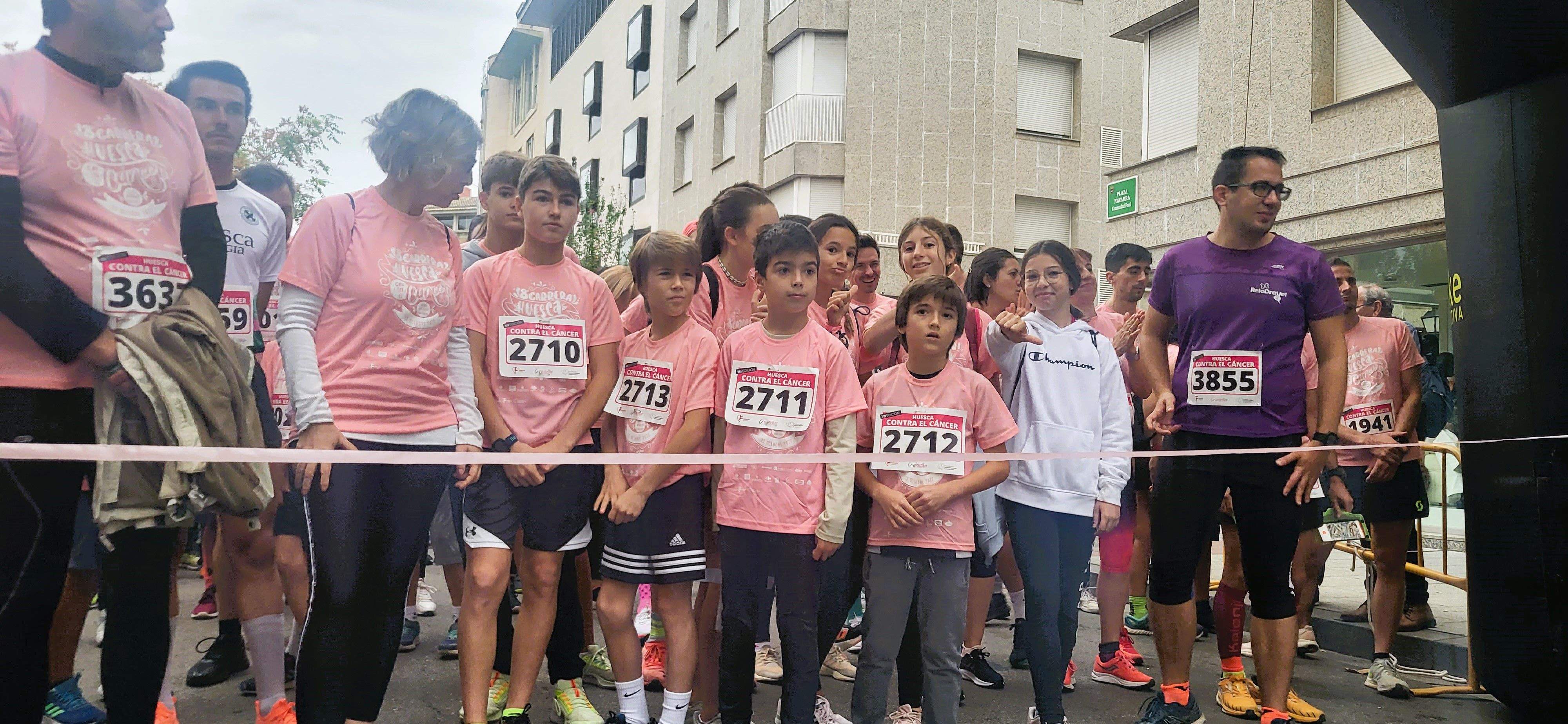 Carrera Huesca contra el cáncer 2022. Foto Myriam Martínez 