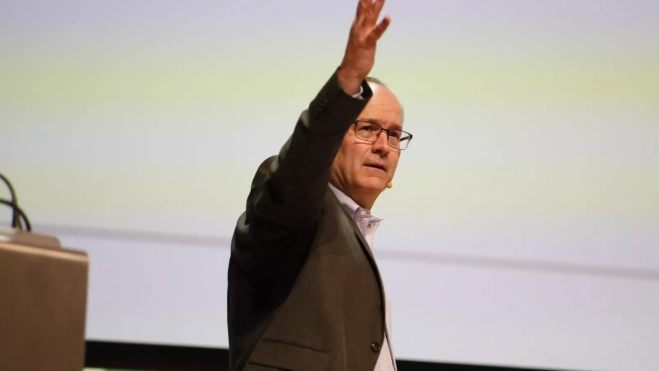 Emilio García Ruiz en el Congreso Periodismo Huesca Emilio García Ruiz en el Congreso Periodismo Huesca