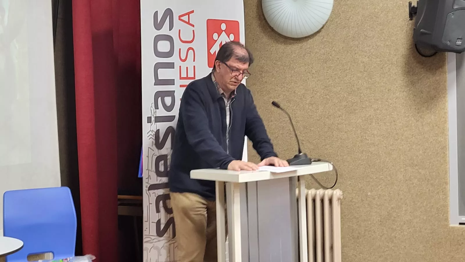 Presentación del libro Preguntar para preguntarse. Respuestas de un sacerdote educador a preguntas de jóvenes