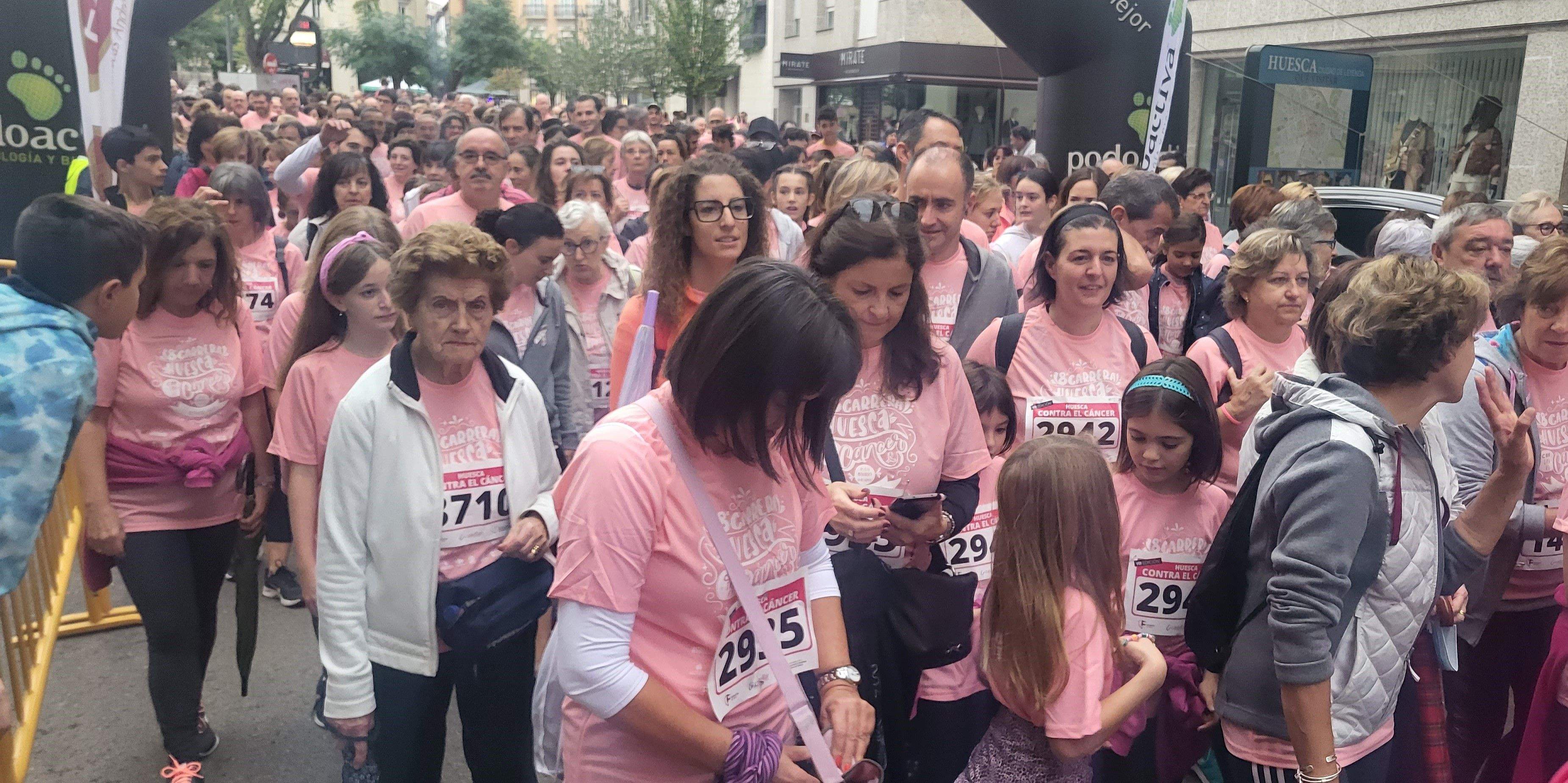 Carrera Huesca contra el cáncer 2022. Foto Myriam Martínez 