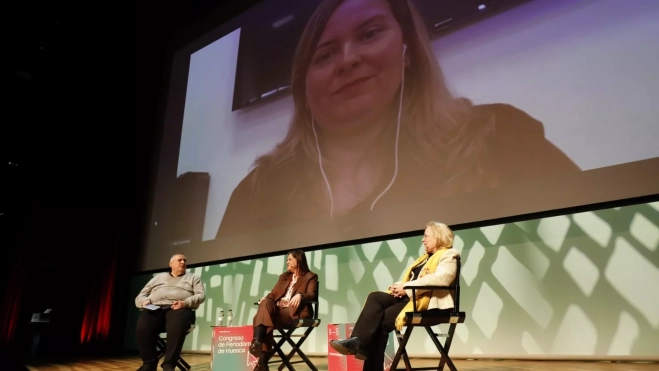 Charla sobre la educación mediática. Foto Congreso Periodismo Huesca Charla sobre la educación mediática. Foto Congreso Periodismo Huesca