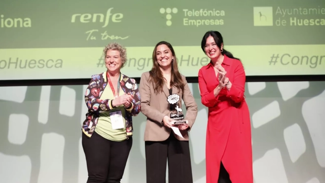 Marta García Aller ha recogido el premio Blasillo de Huesca.