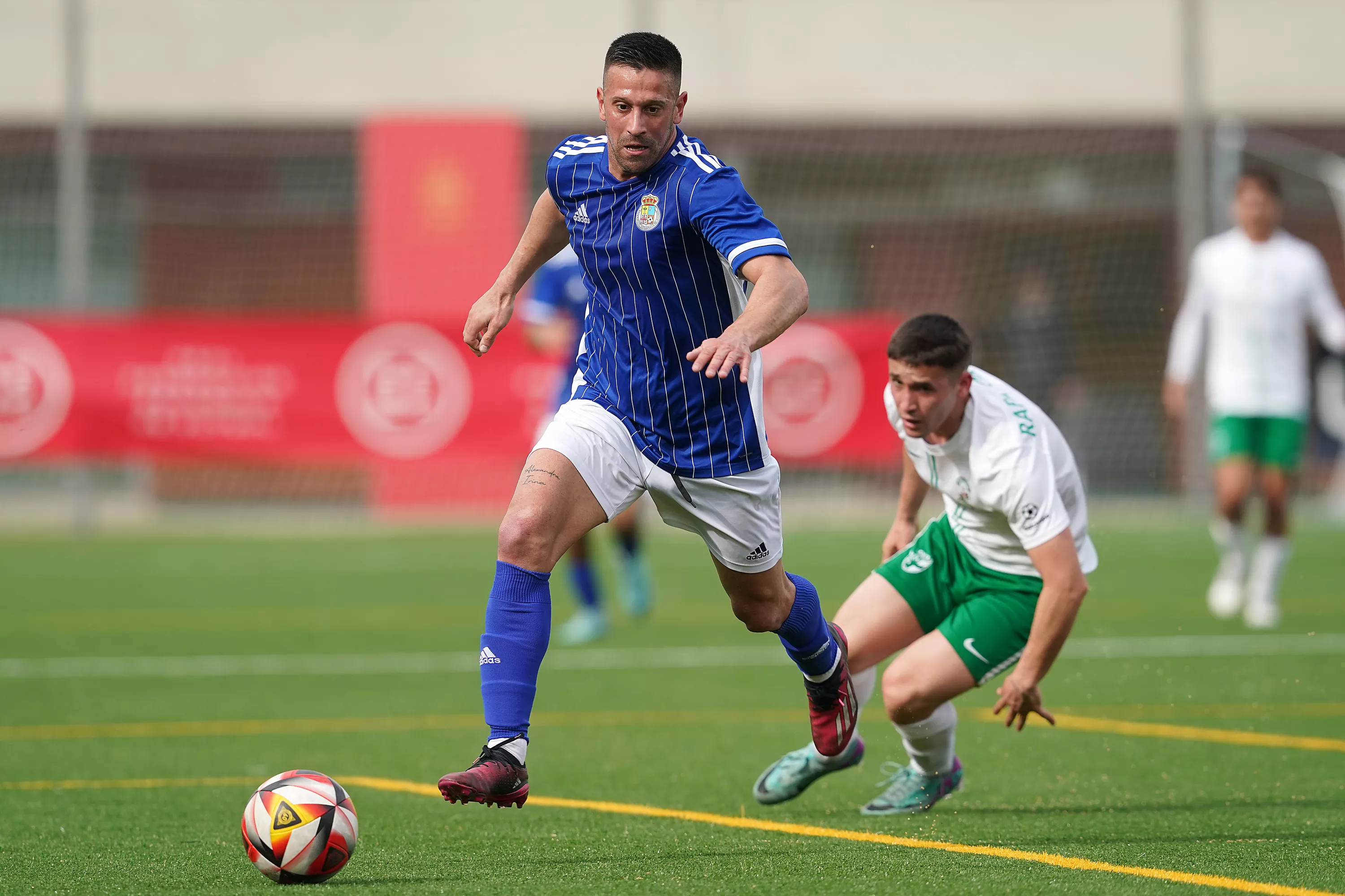 César San Agustín, jugador del Fraga con la selección de Aragón.