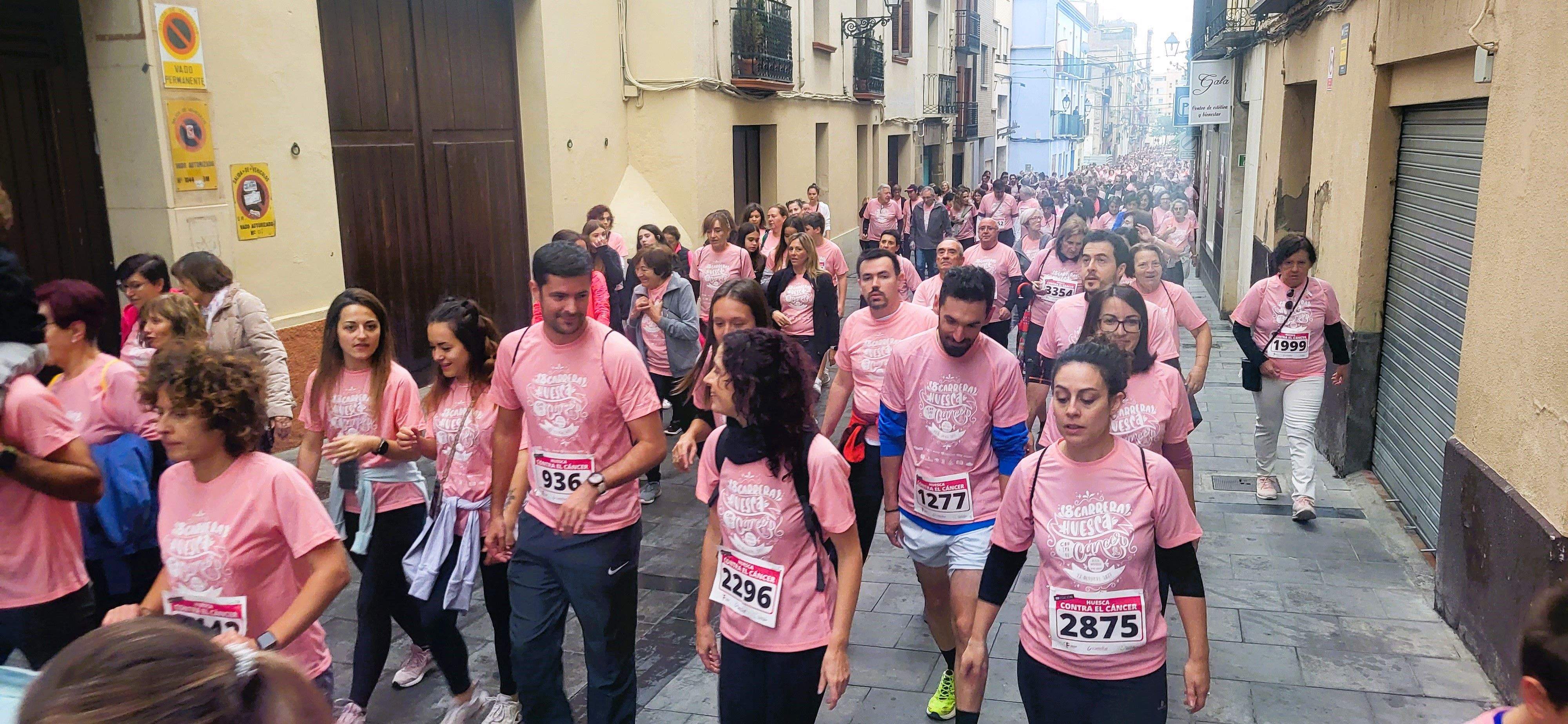Carrera Huesca contra el cáncer 2022. Foto Myriam Martínez 