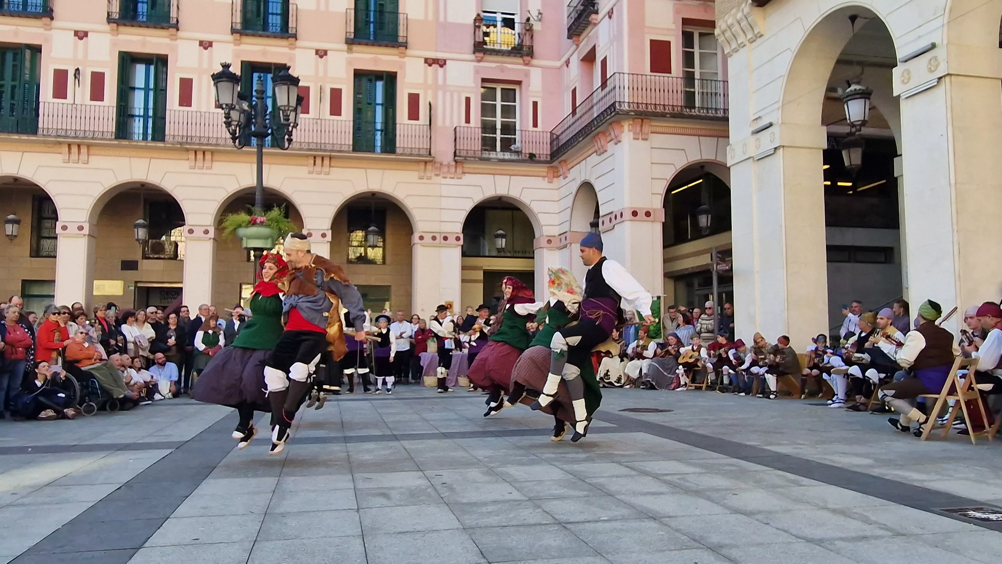 Visita de la Facyde a Huesca. Foto Myriam Martínez