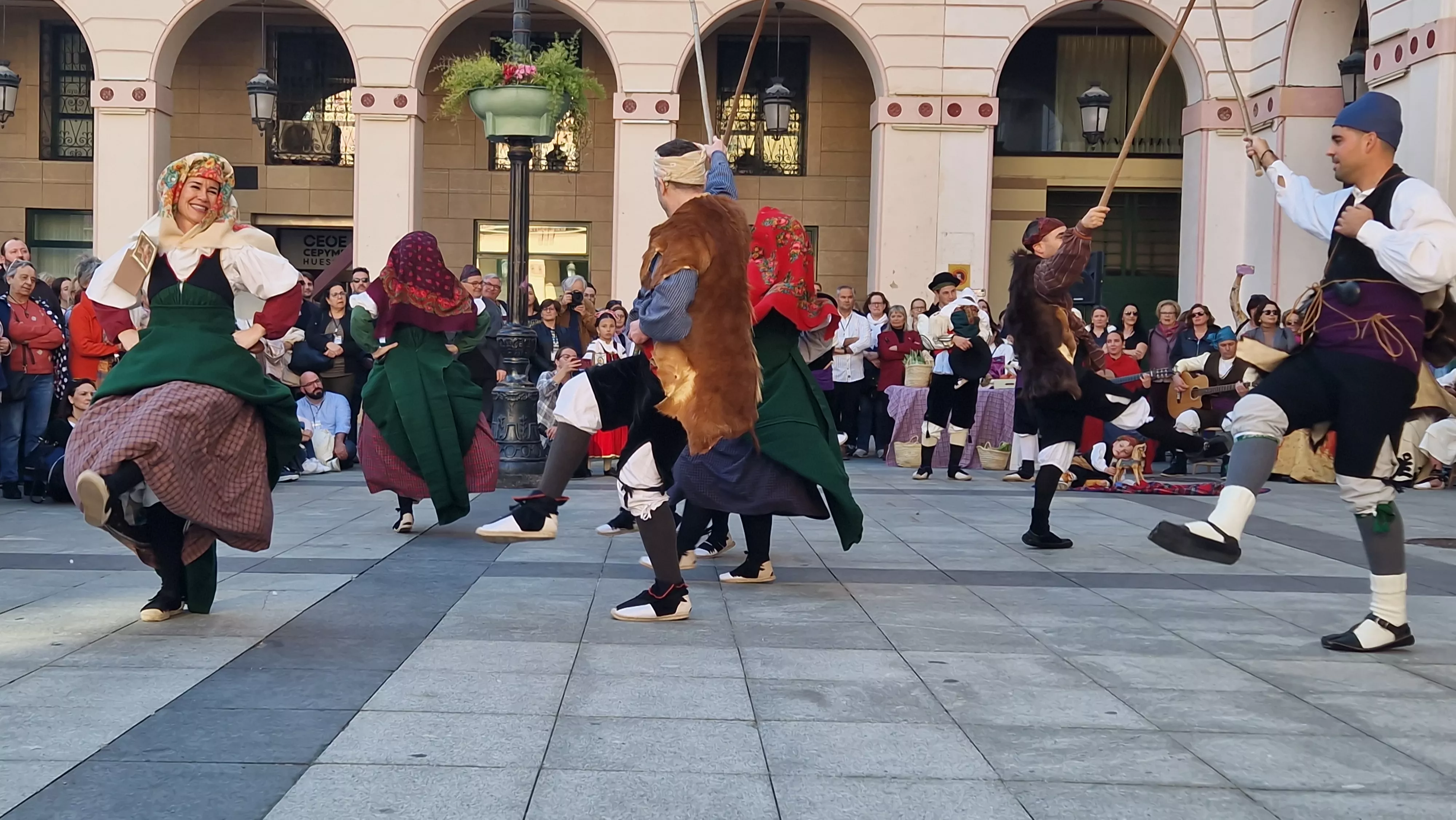 Visita de la Facyde a Huesca. Foto Myriam Martínez