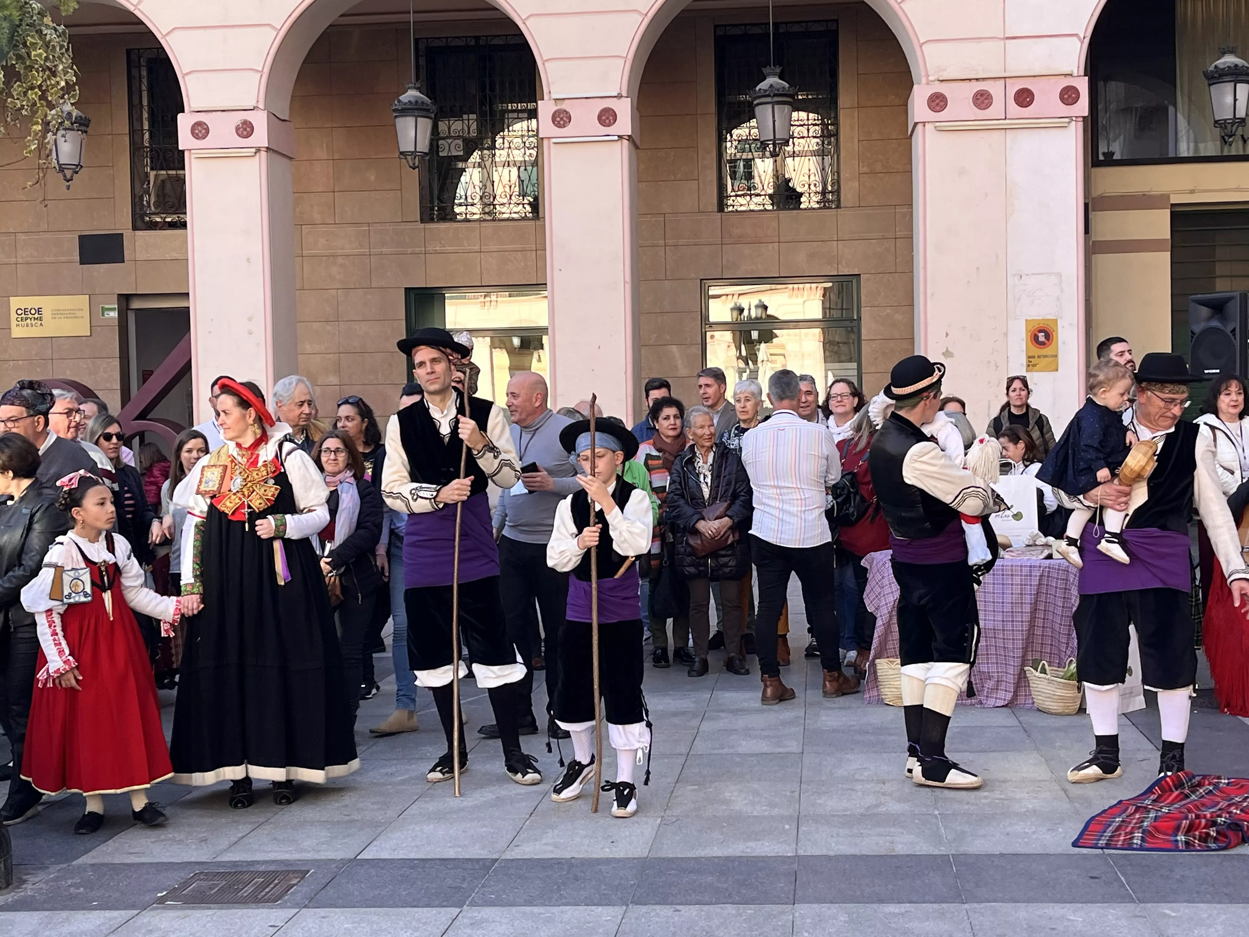 Visita de la Facyde a Huesca. Foto Mercedes Manterola