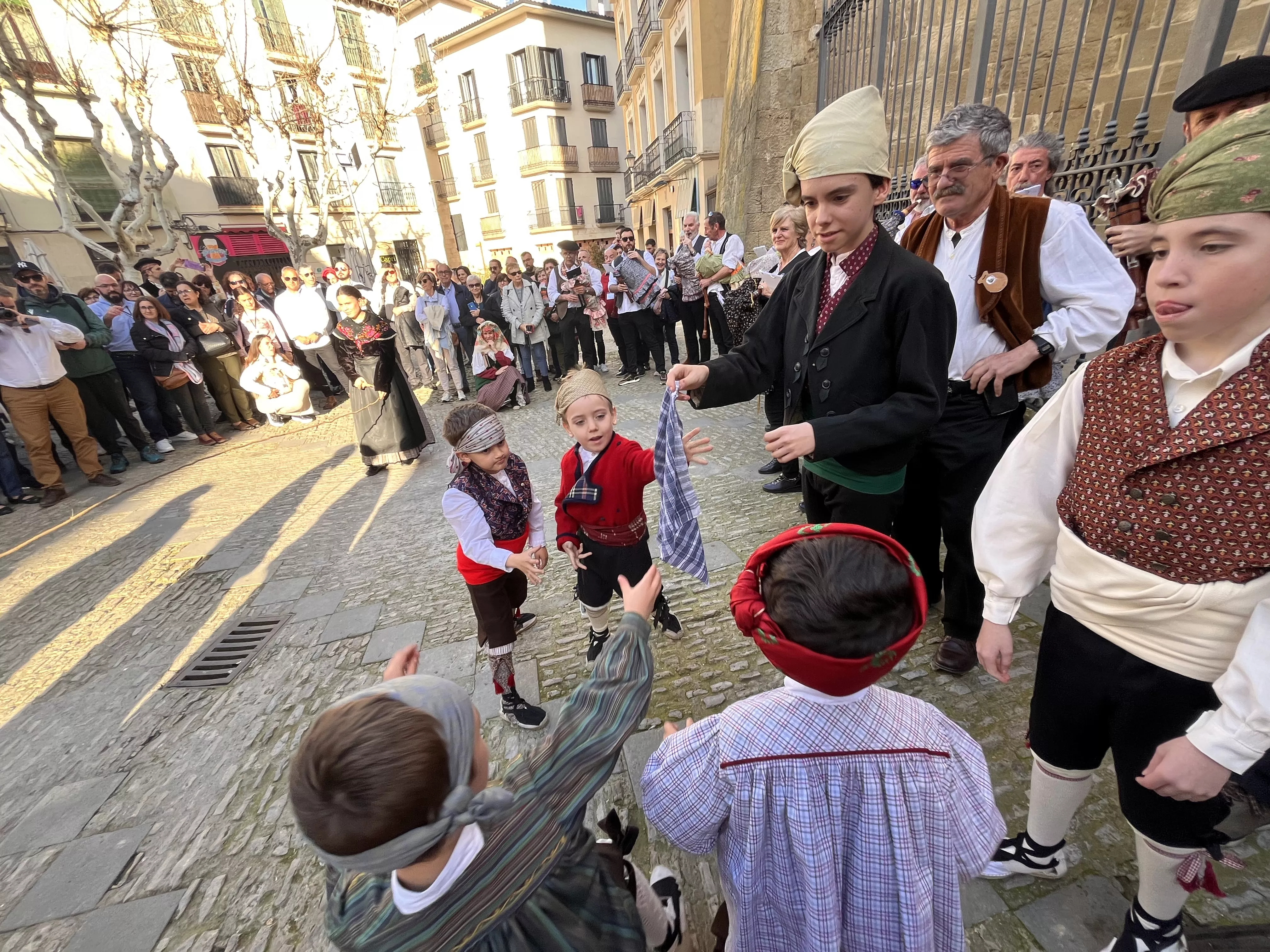 Visita de la Facyde a Huesca. Foto Mercedes Manterola
