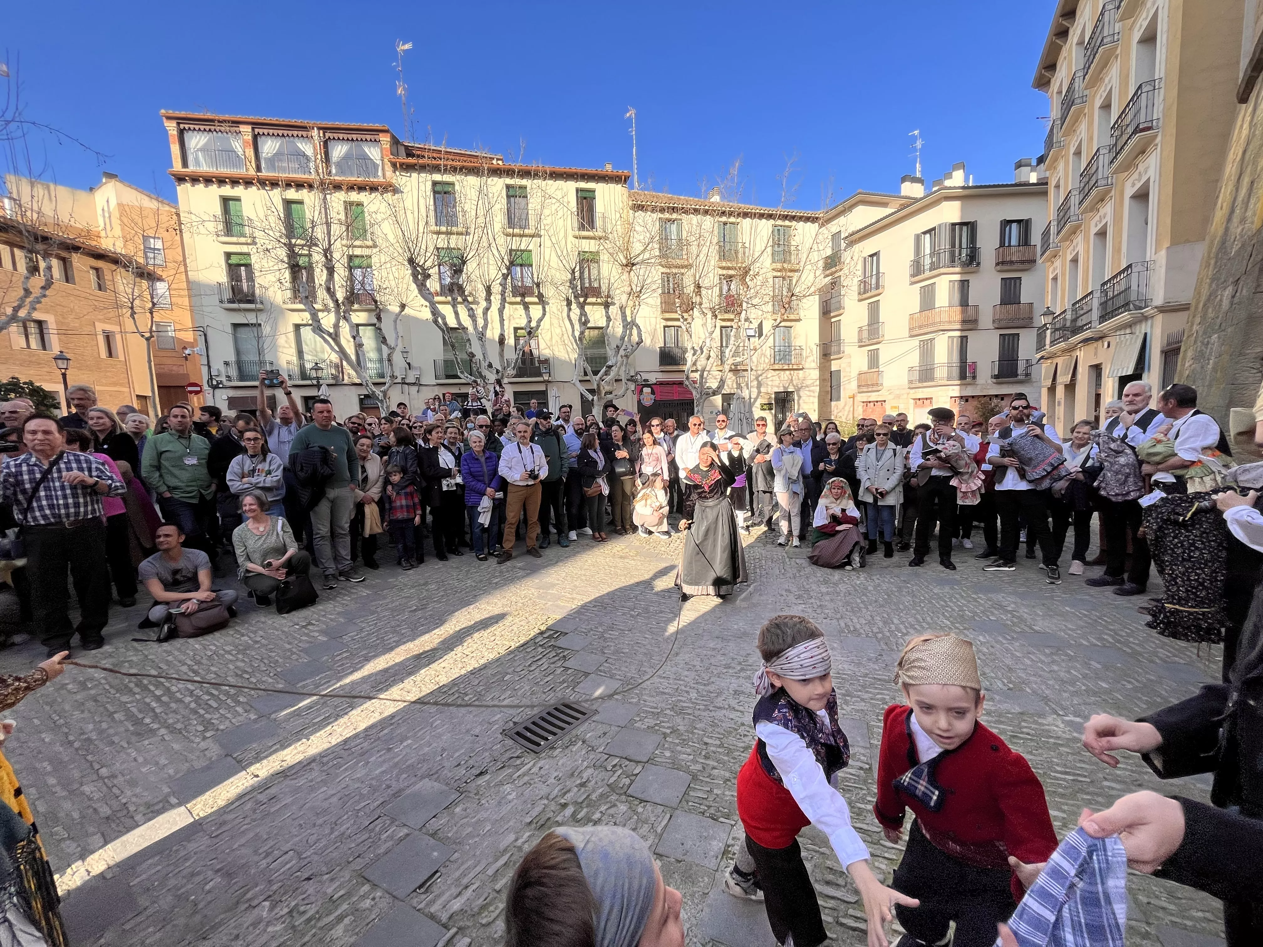 Visita de la Facyde a Huesca. Foto Mercedes Manterola