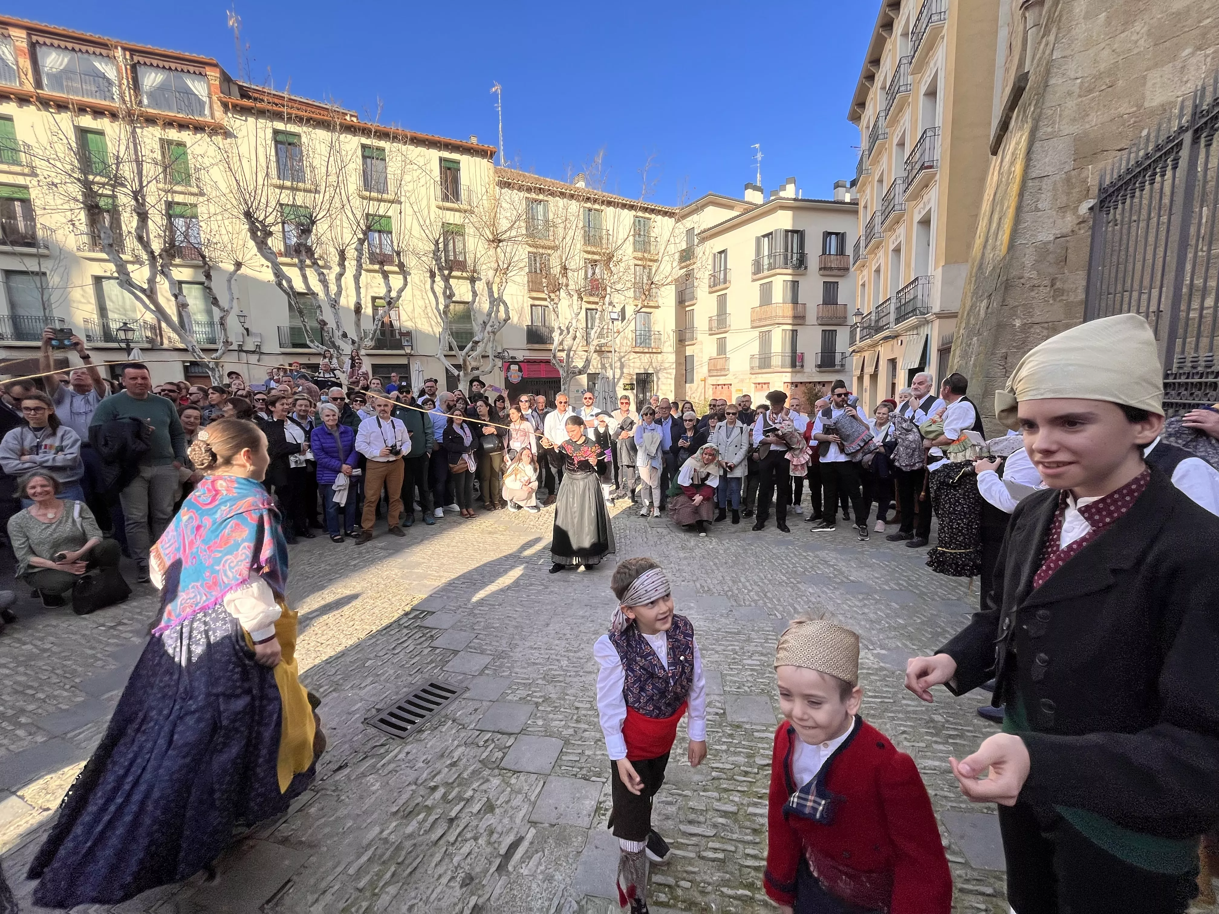 Visita de la Facyde a Huesca. Foto Mercedes Manterola