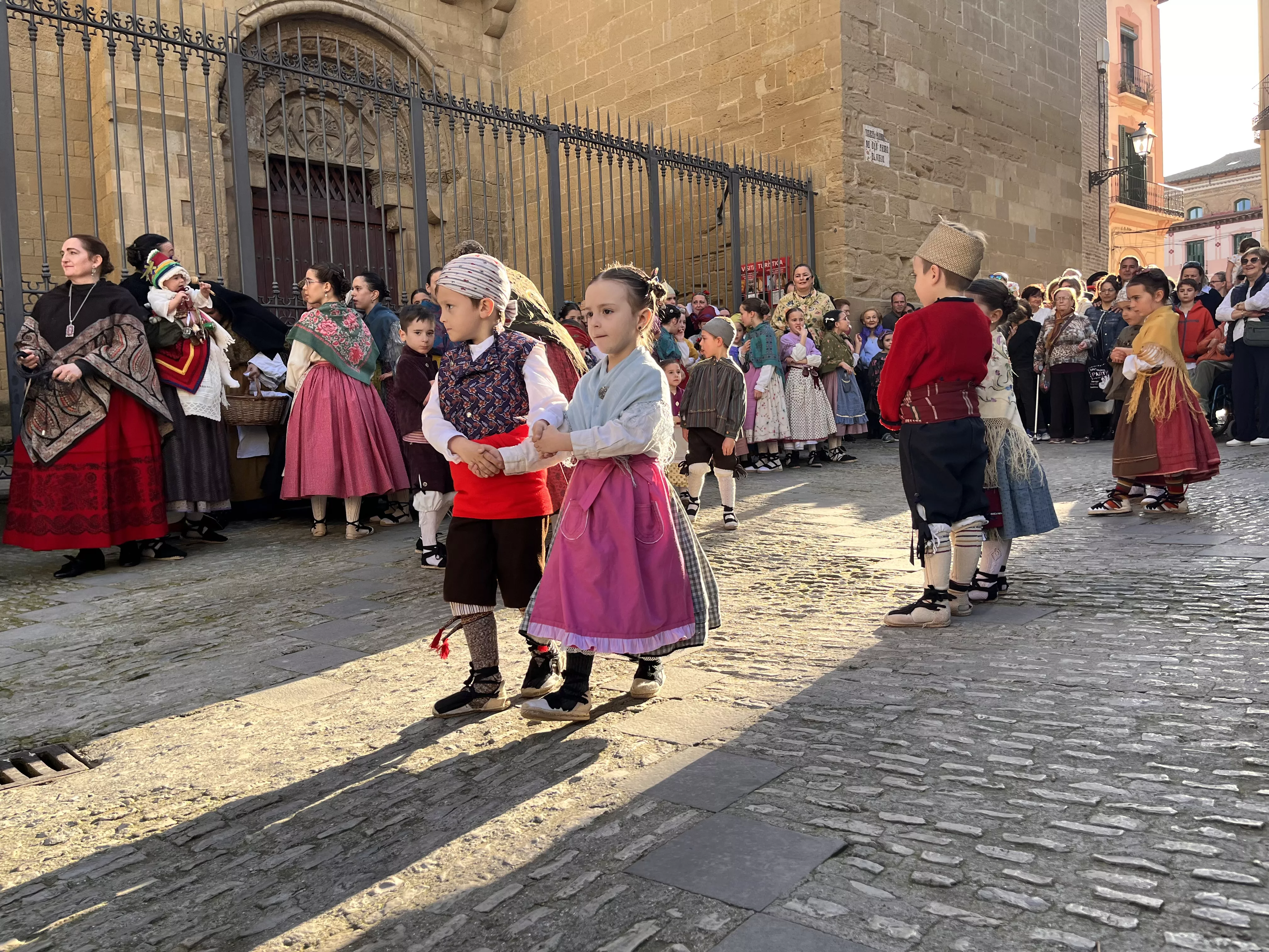 Visita de la Facyde a Huesca. Foto Mercedes Manterola