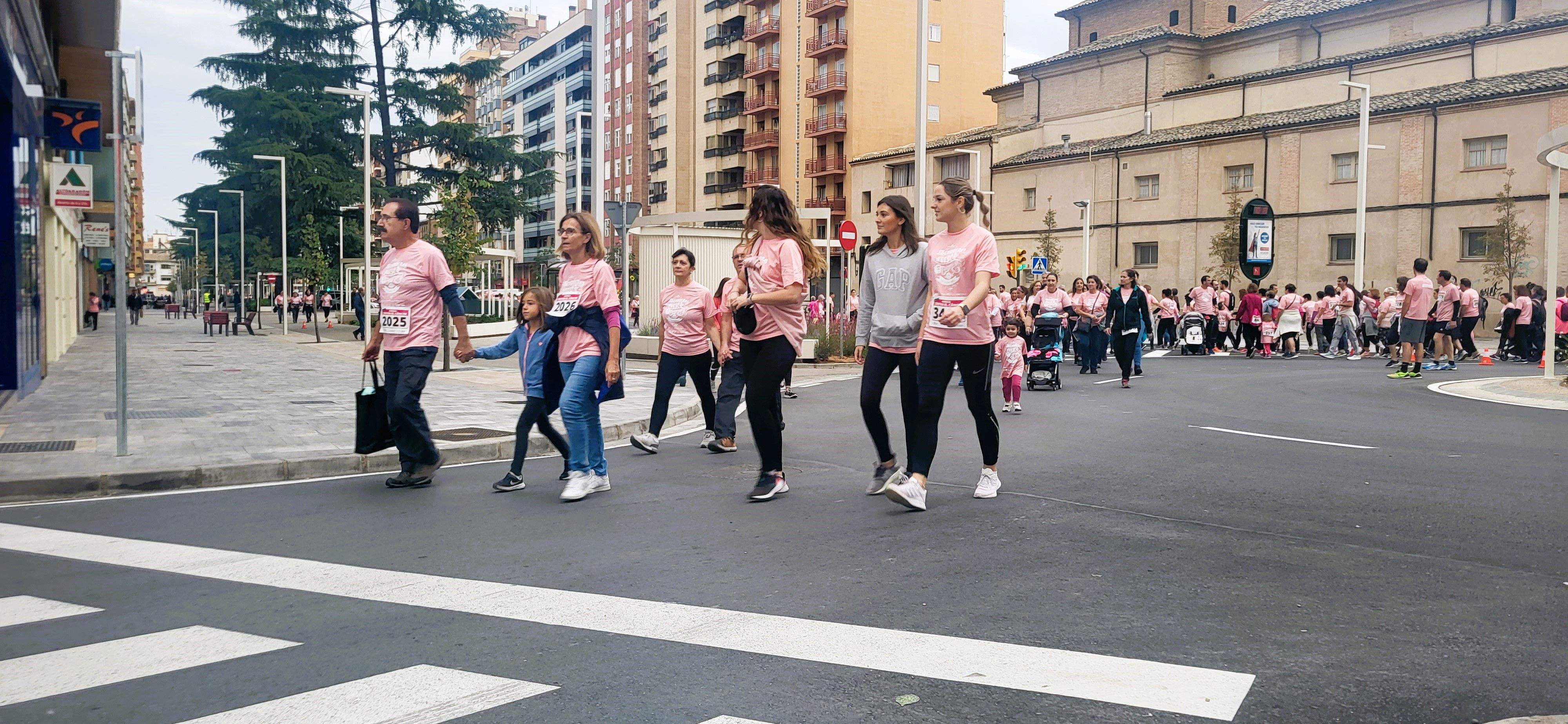 Carrera Huesca contra el cáncer 2022. Foto Myriam Martínez 