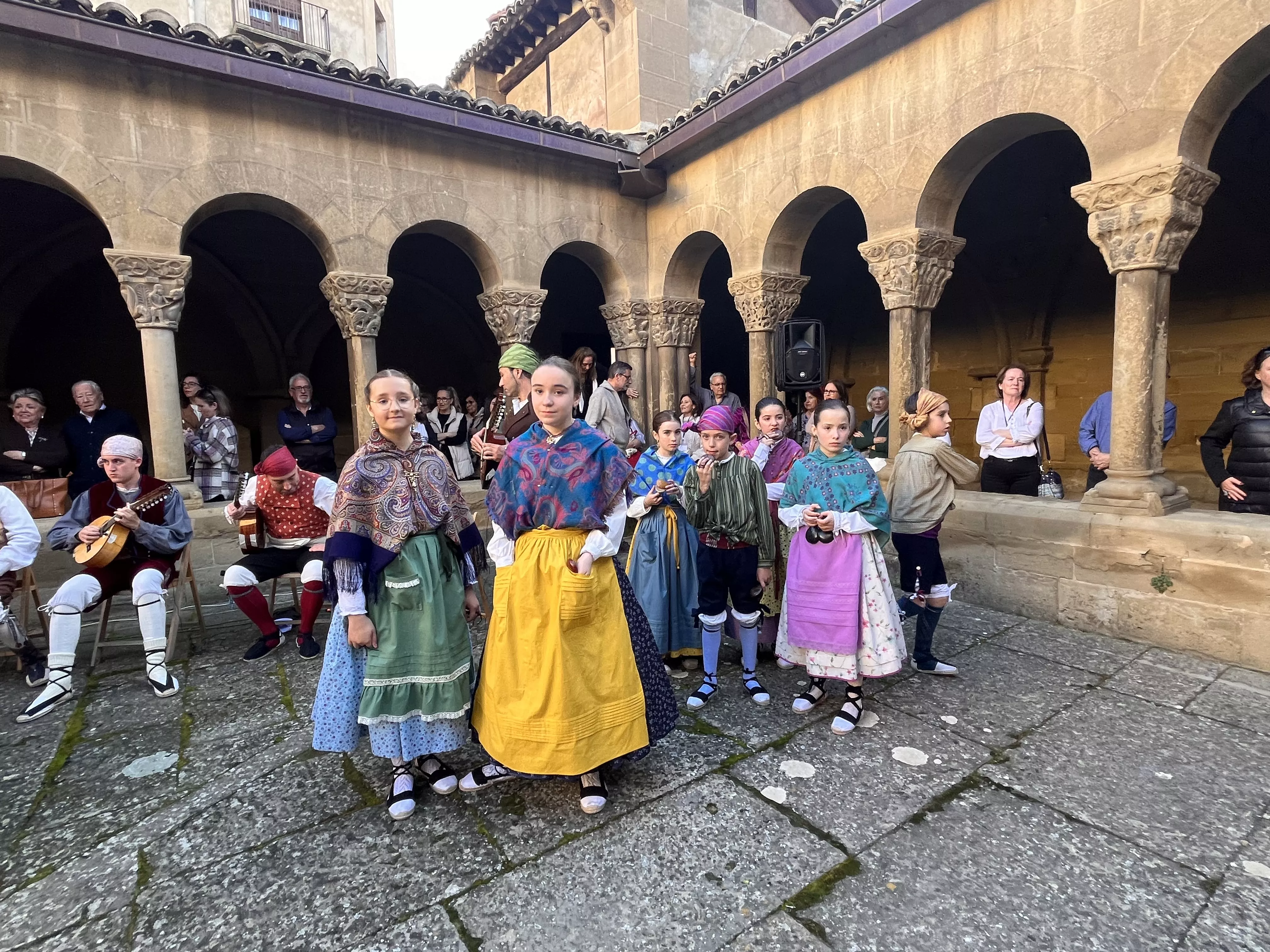 Visita de la Facyde a Huesca. Foto Mercedes Manterola