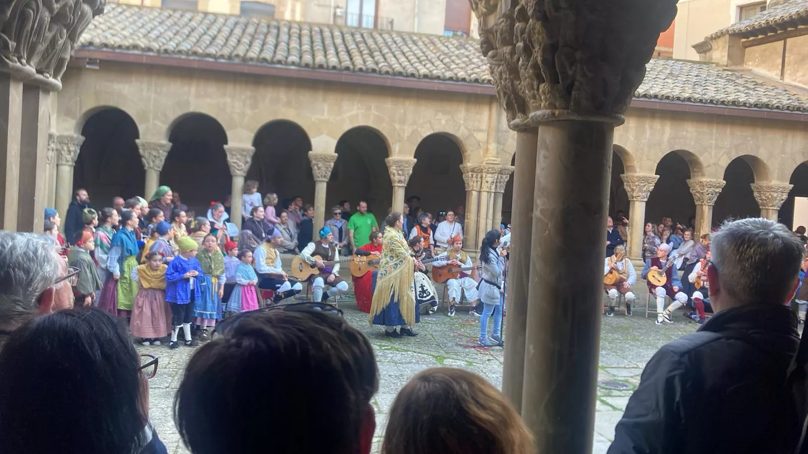 Visita de la Facyde a Huesca. 