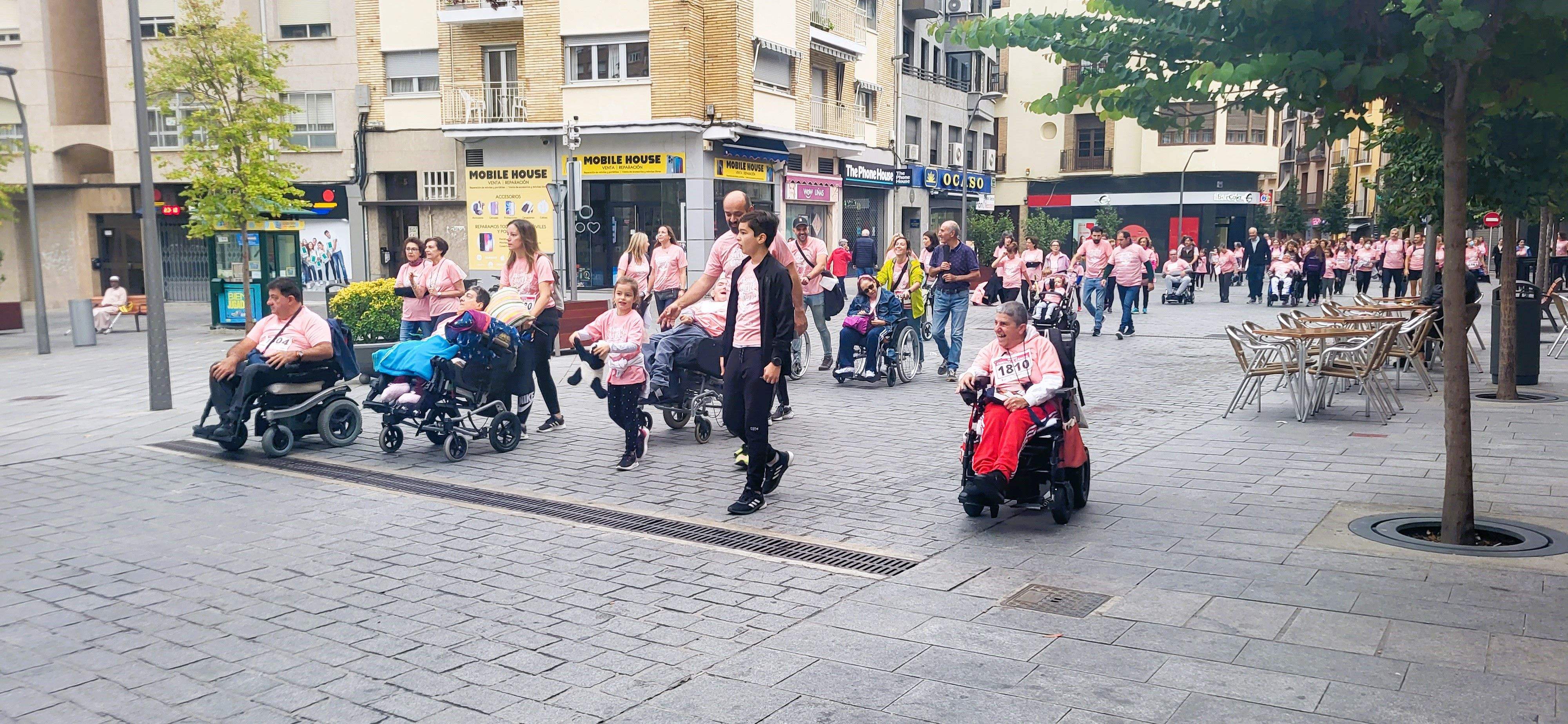 Carrera Huesca contra el cáncer 2022. Foto Myriam Martínez 