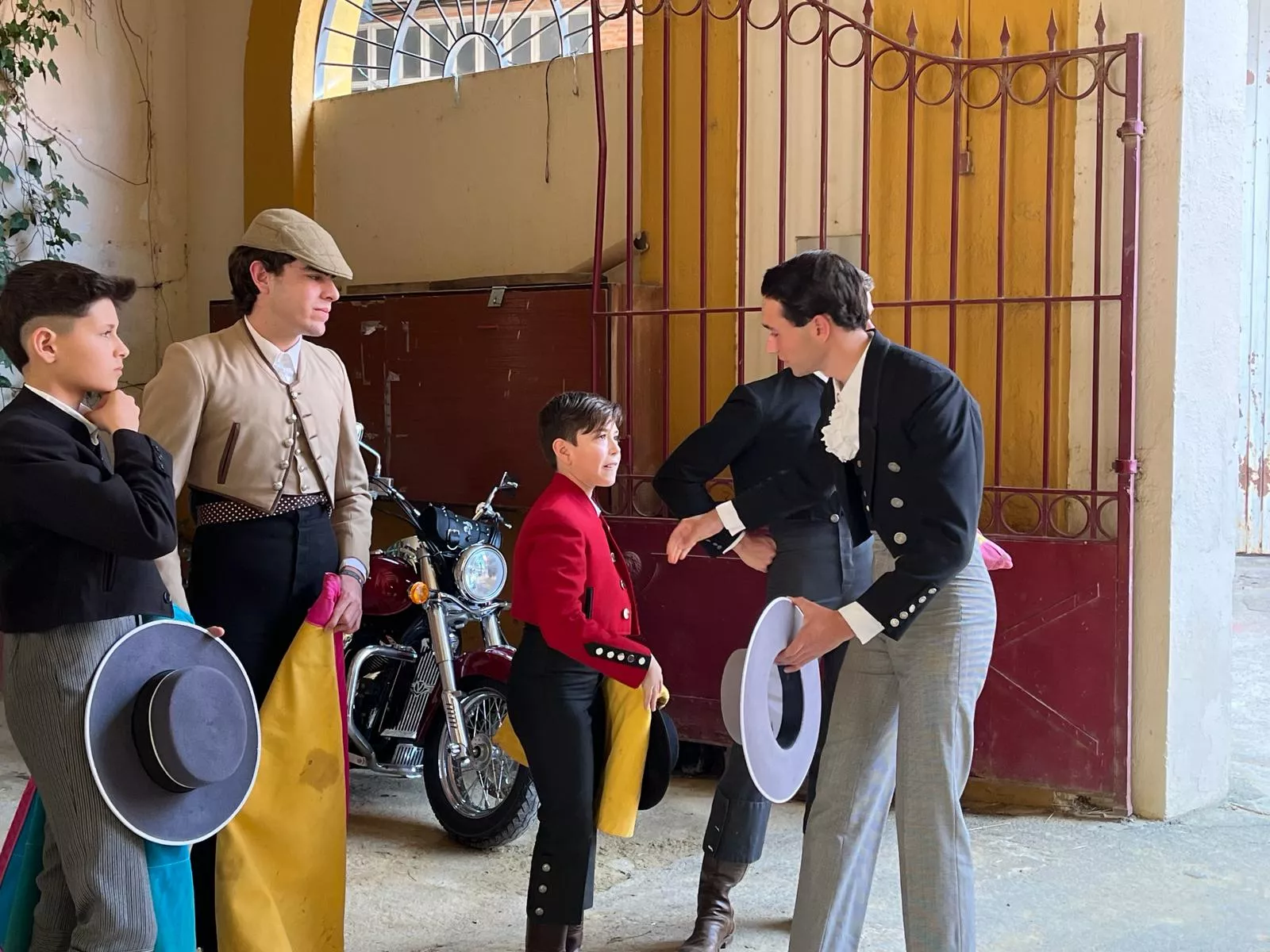 Momentos antes de comenzar la clase práctica. Foto: A. Mora