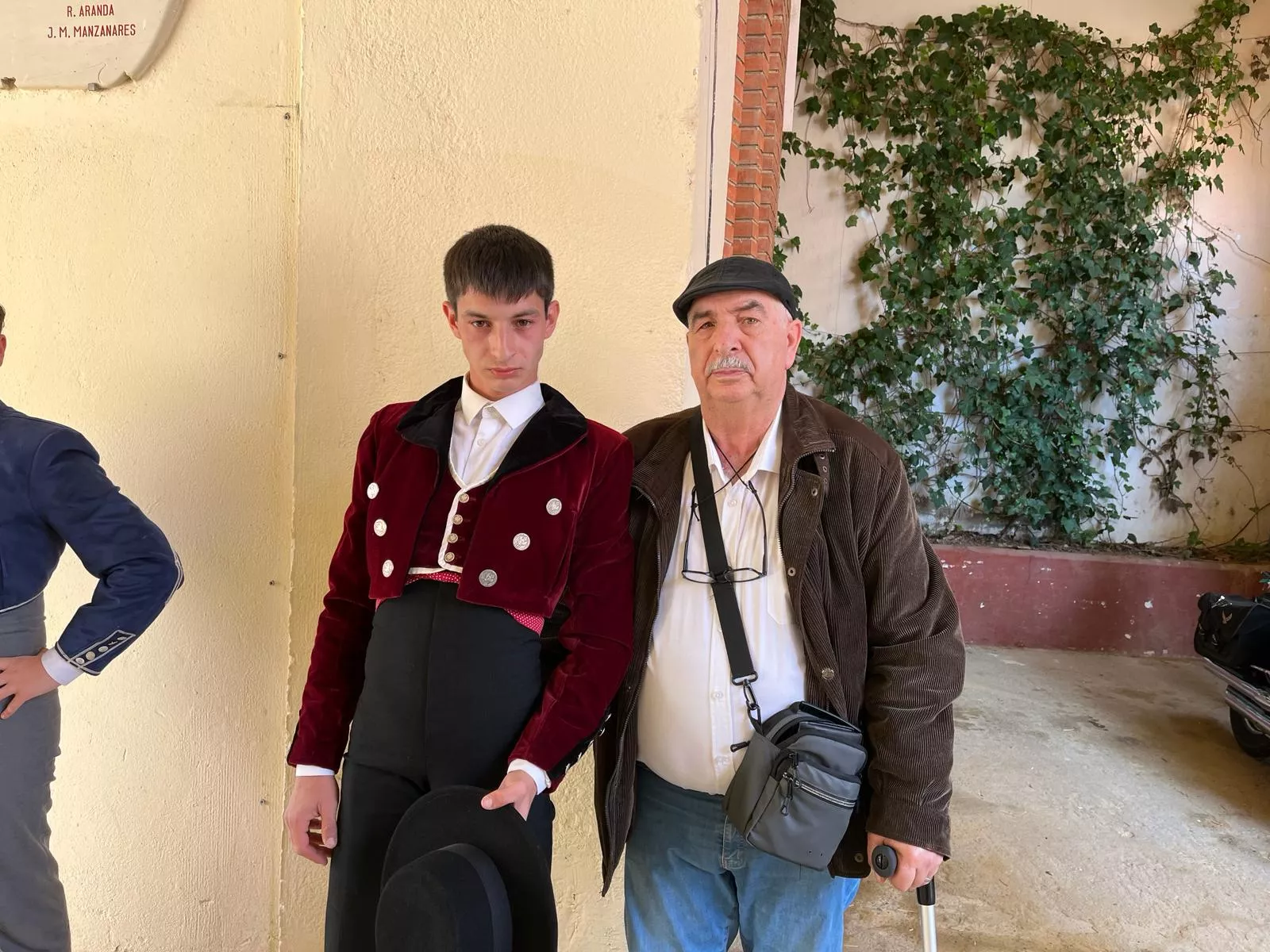 Bautista junto con su abuelo. Foto: A. Mora