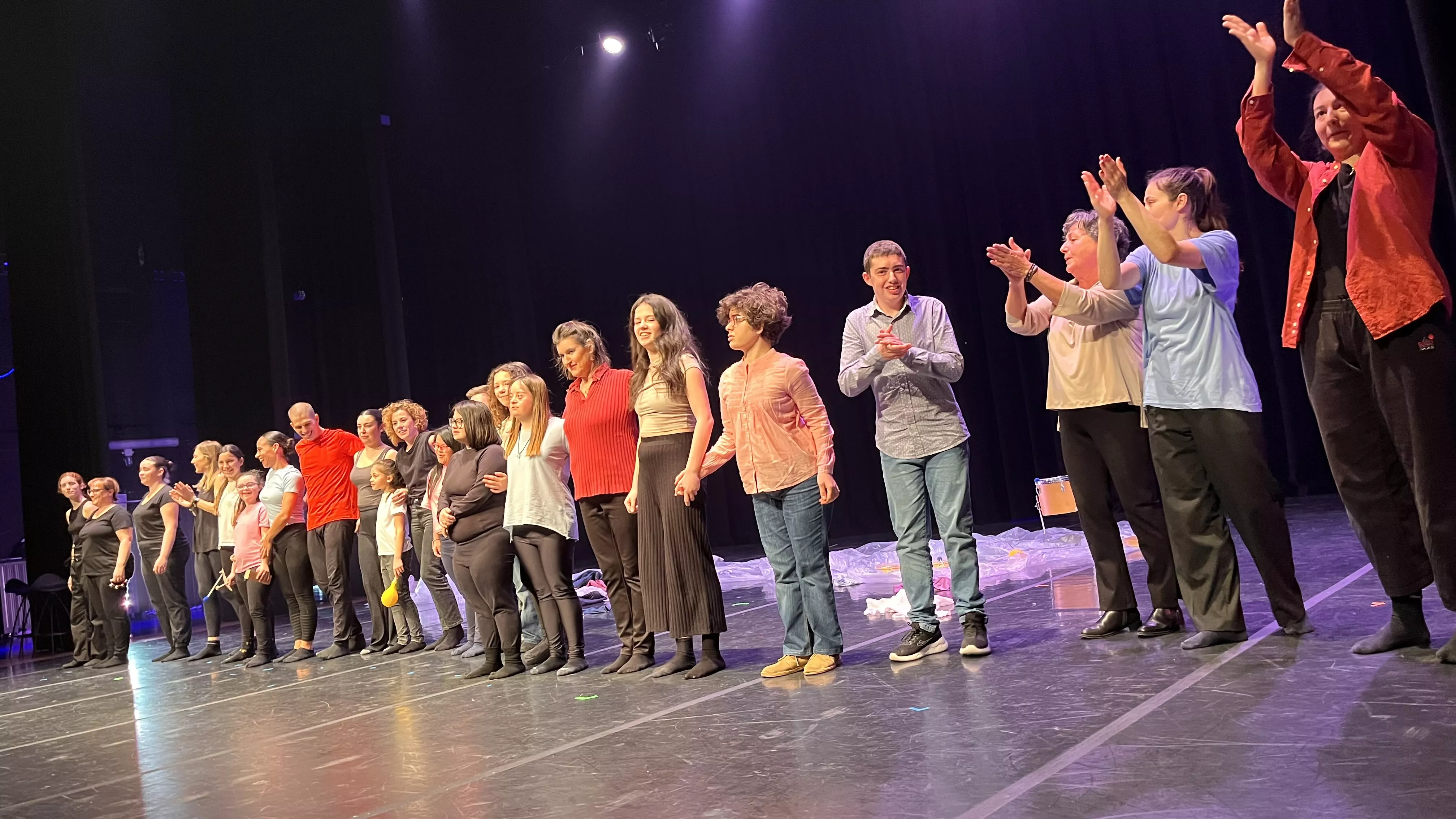 Grupo de Música y Baile de la Asociación Down, Foto Mercedes Manterola