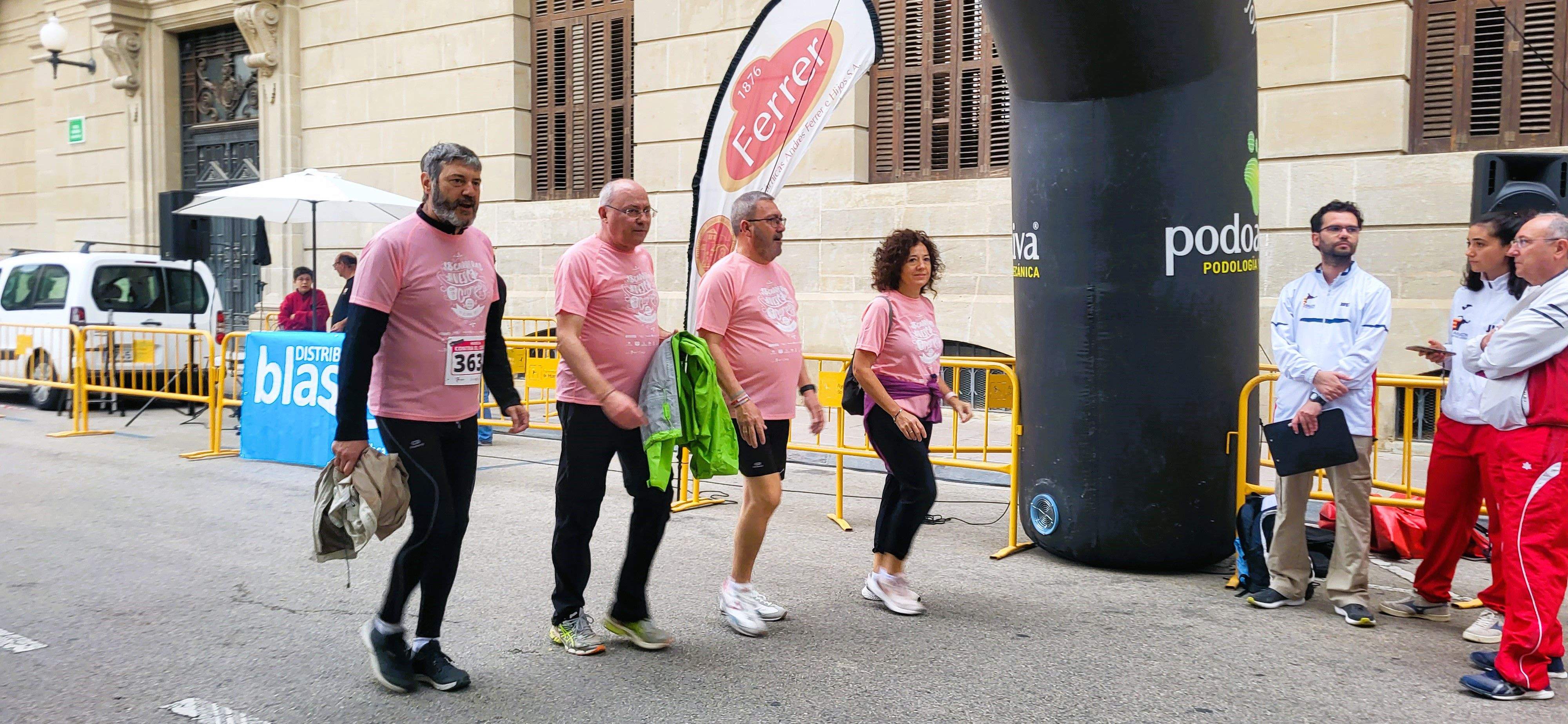 Carrera Huesca contra el cáncer 2022. Foto Myriam Martínez 