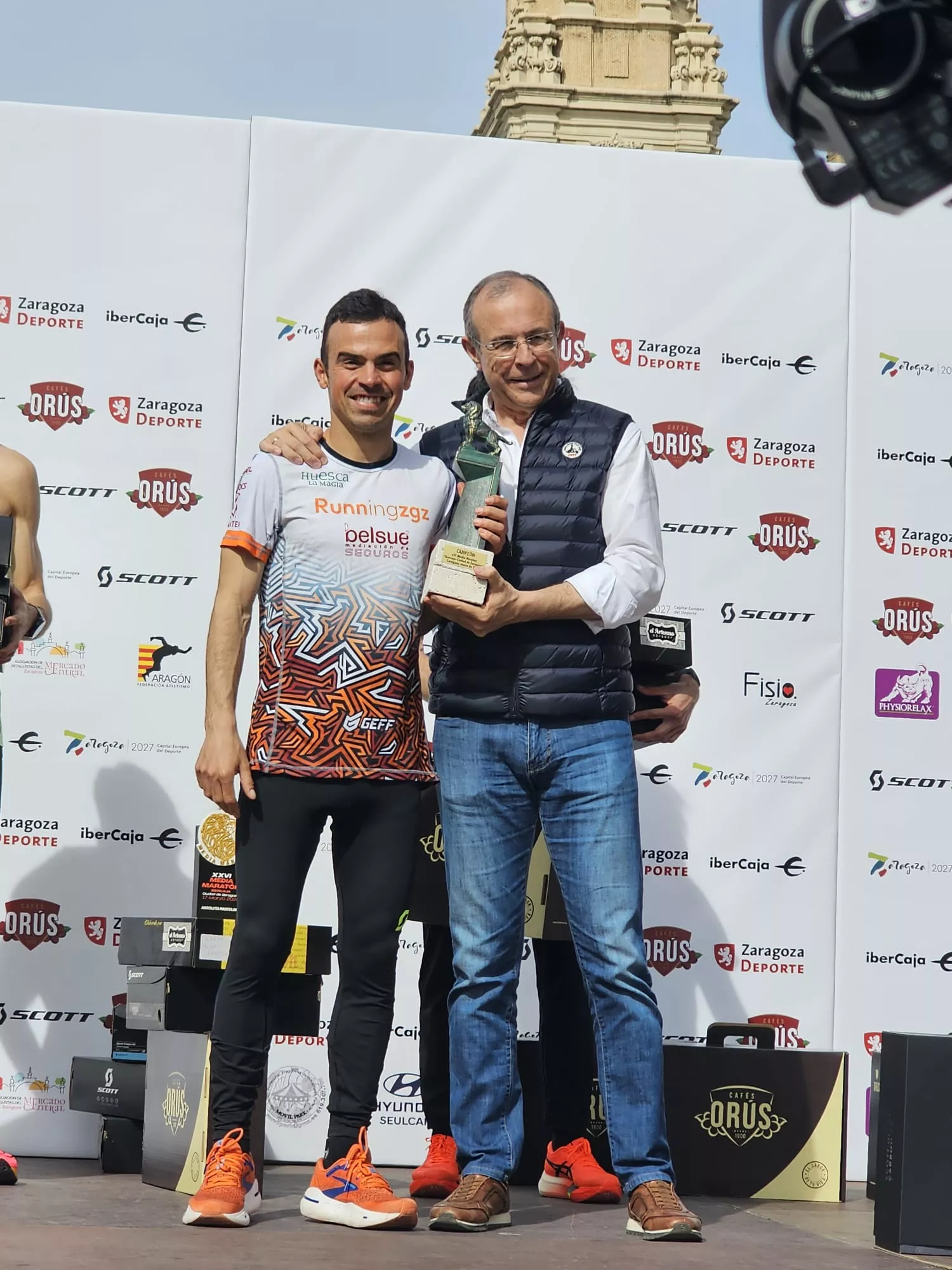Alberto Puyuelo, ganador del Medio Maratón de Zaragoza
