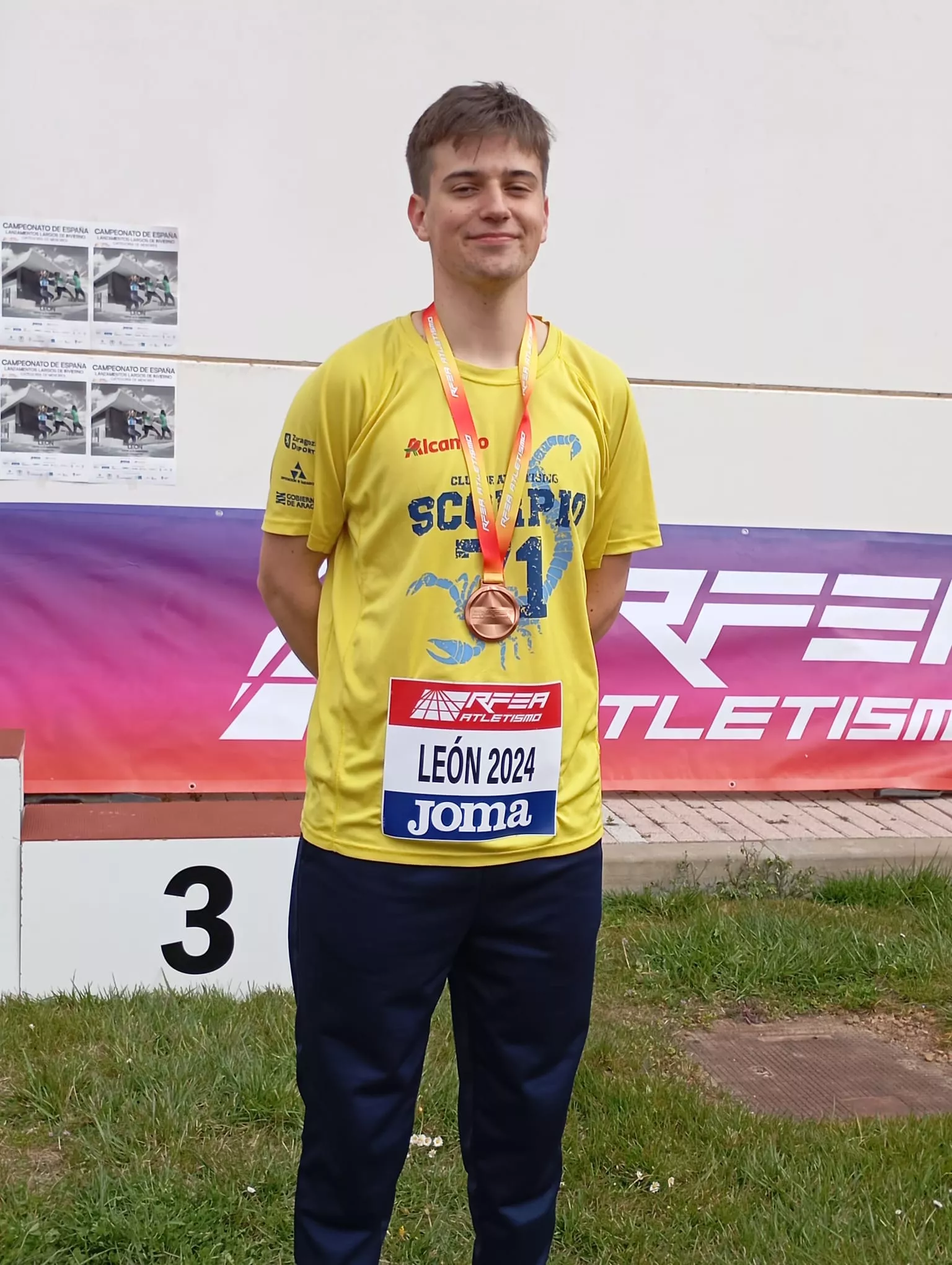 Javier Díaz. Estos son los deportistas premiados en el "Día de Ribagorza".