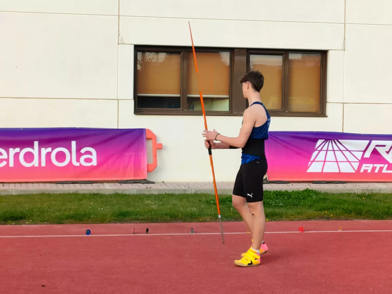 Marcos Ruiz con la jabalina