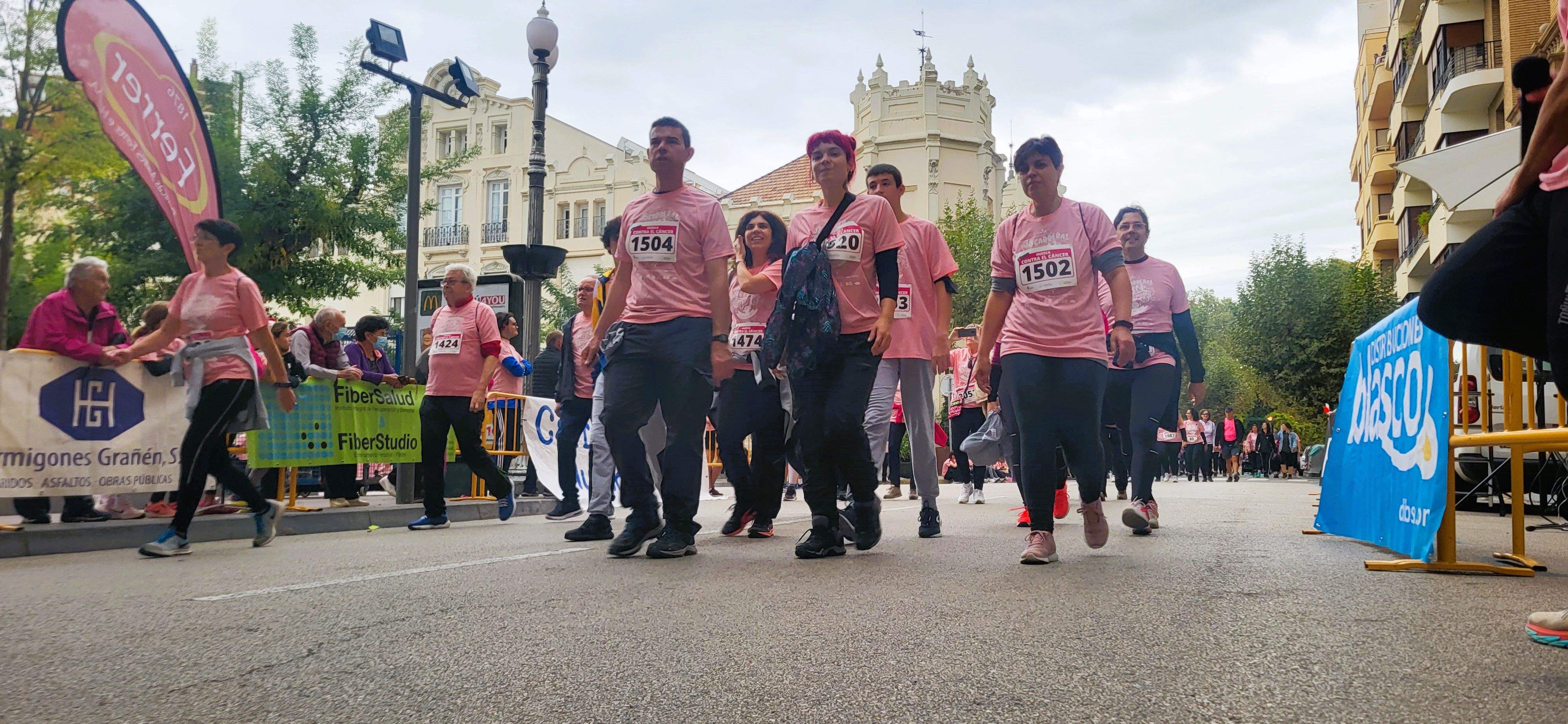 Carrera Huesca contra el cáncer 2022. Foto Myriam Martínez 