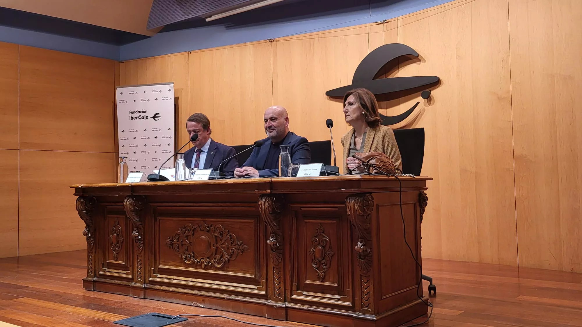 Presentación del libro de Eduardo Cuello sobre Villahermosa