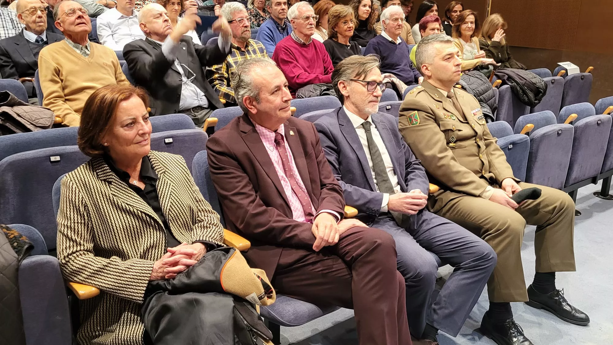 Presentación del libro de Eduardo Cuello sobre Villahermosa