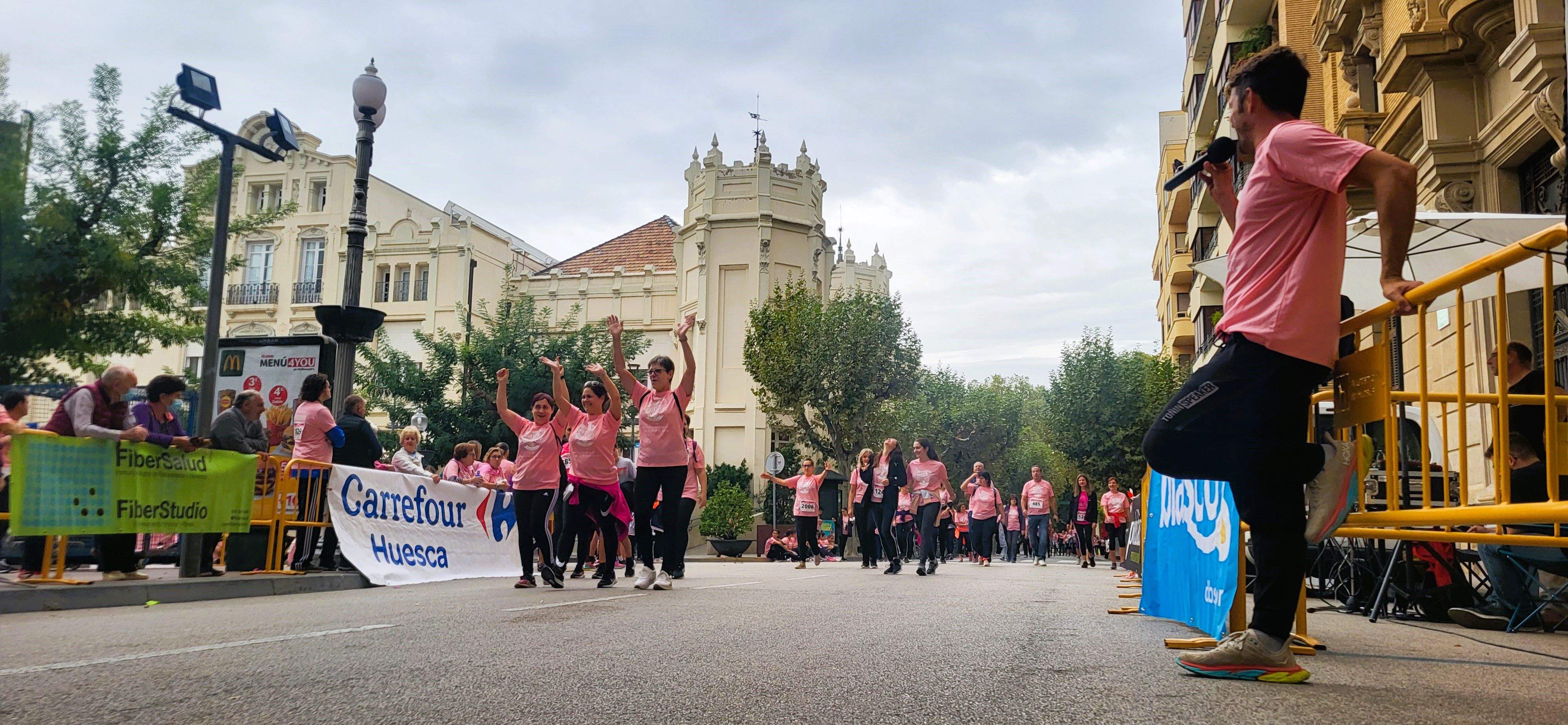 Carrera Huesca contra el cáncer 2022. Foto Myriam Martínez 