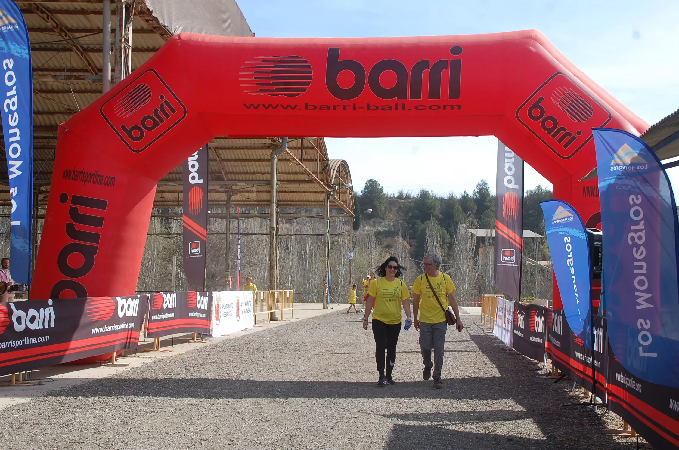 VIII Carrera contra el Cáncer en Sariñena.