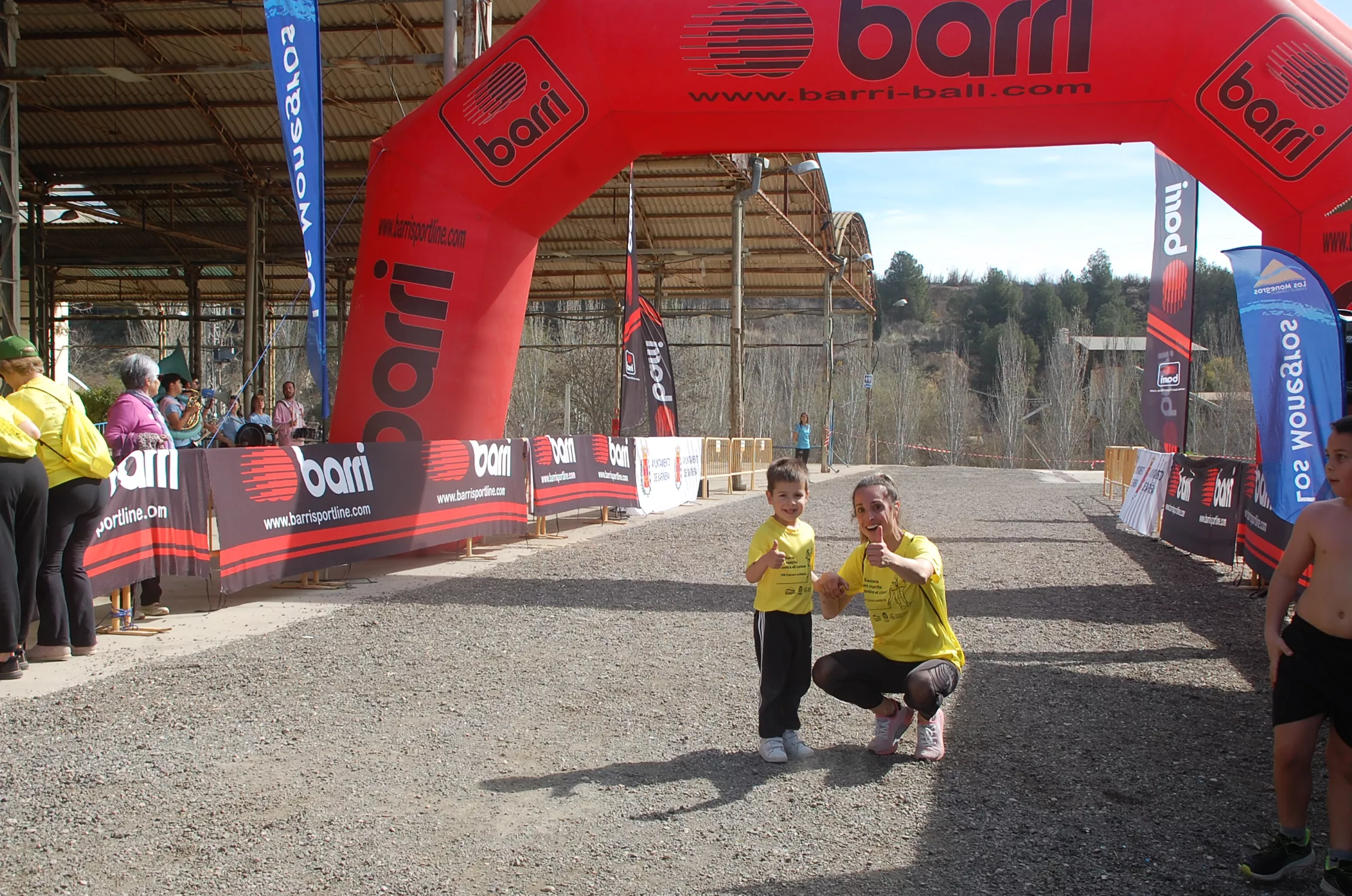 VIII Carrera contra el Cáncer en Sariñena. 