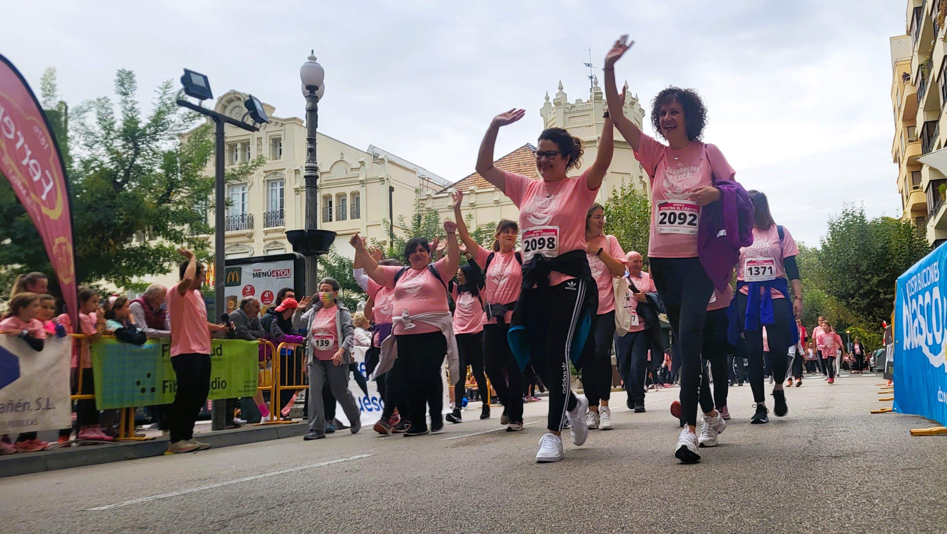Carrera Huesca contra el cáncer 2022. Foto Myriam Martínez 