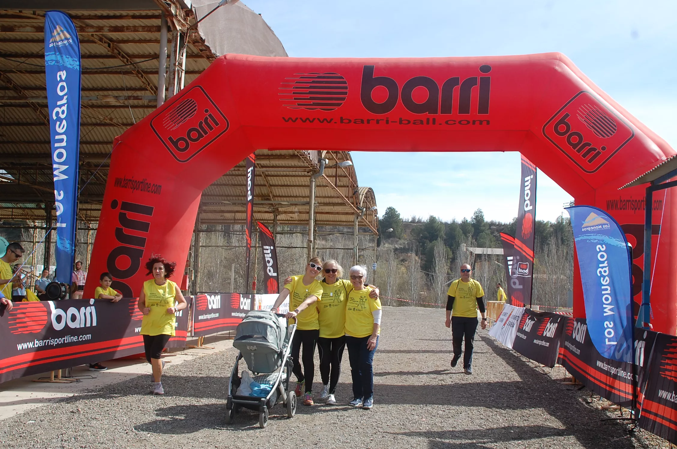 VIII Carrera contra el Cáncer en Sariñena. 