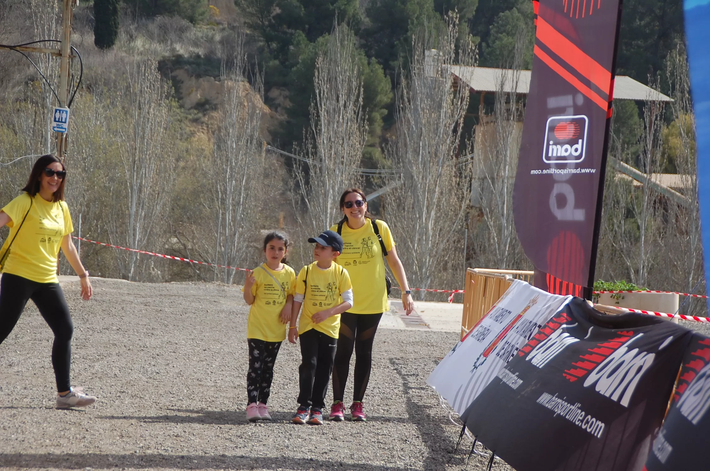 VIII Carrera contra el Cáncer en Sariñena. 