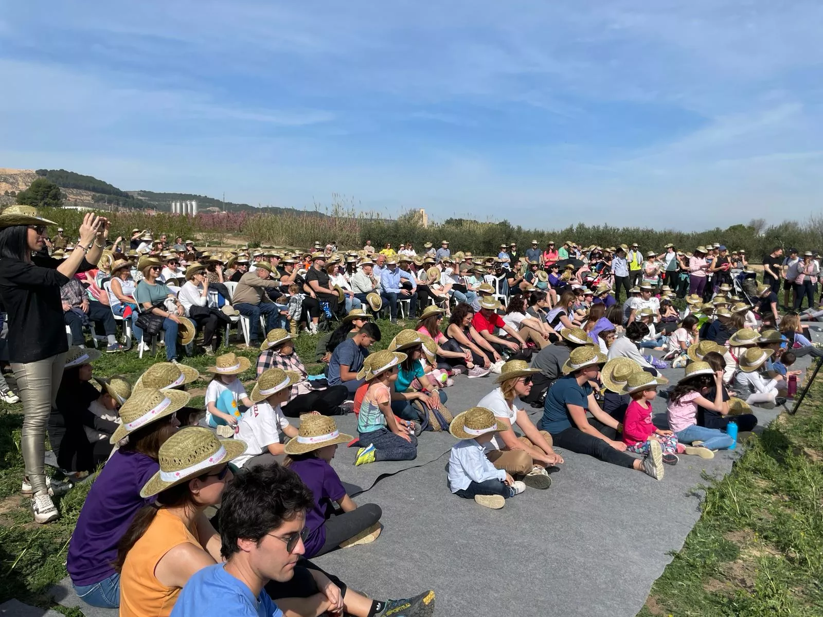 Música entre las Flores y Ruta de la Floración en Fraga