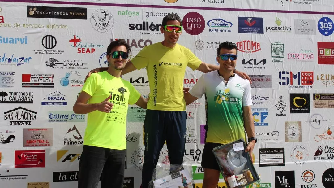 Podio absoluto masculino 20K