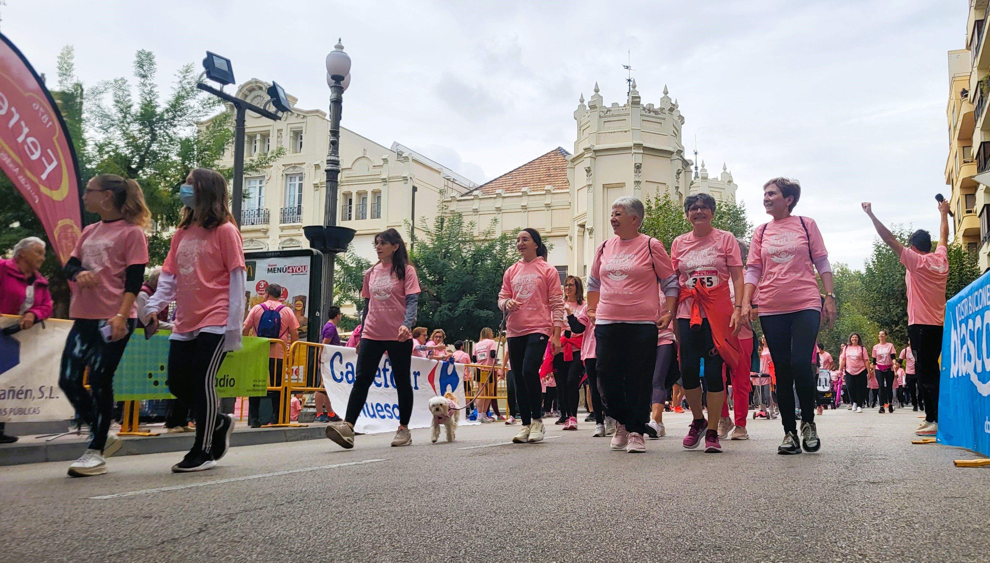 Carrera Huesca contra el cáncer 2022. Foto Myriam Martínez 