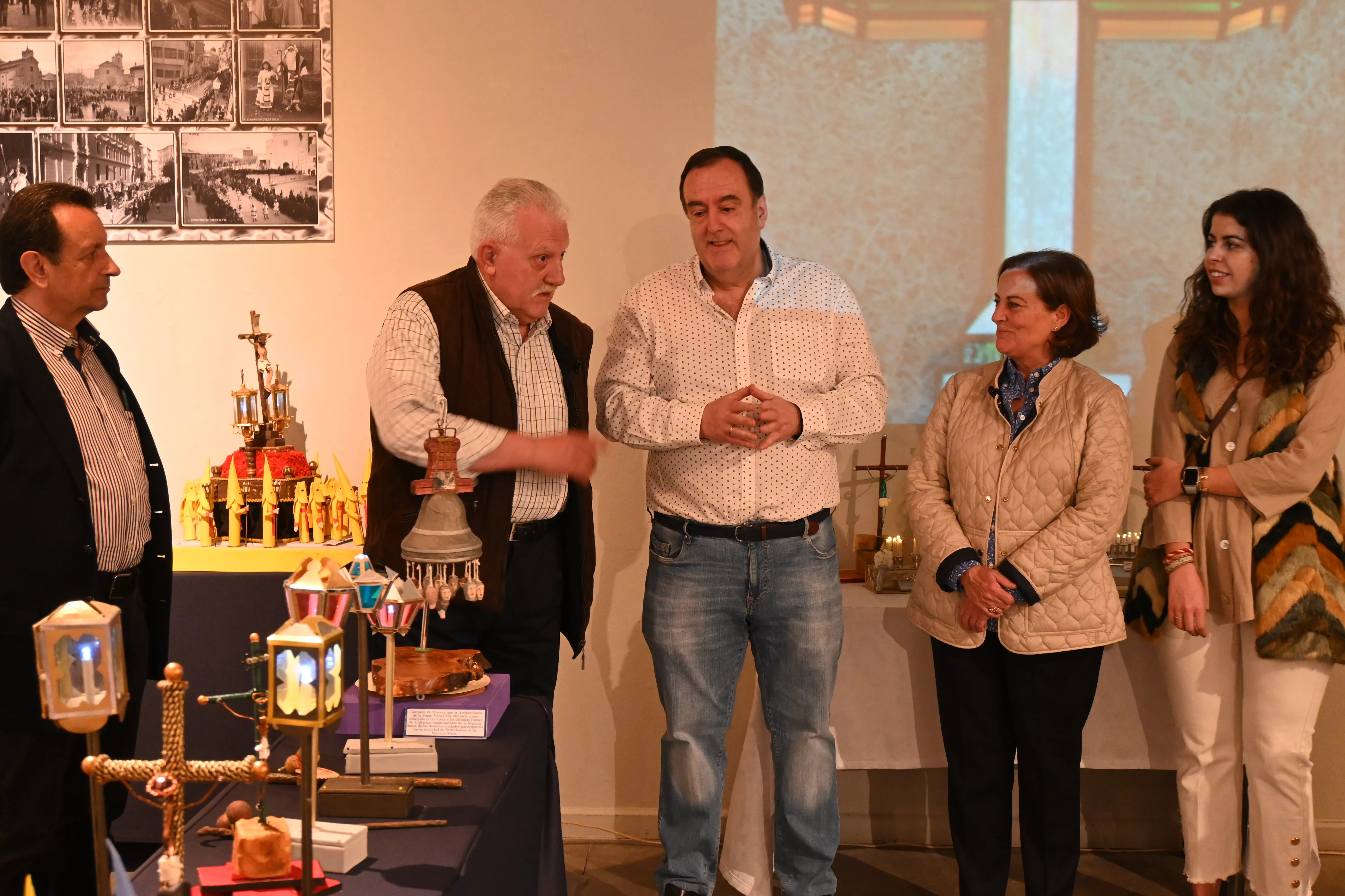 Exposición 'Mi pequeña Semana Santa' de Carlos Jalle.