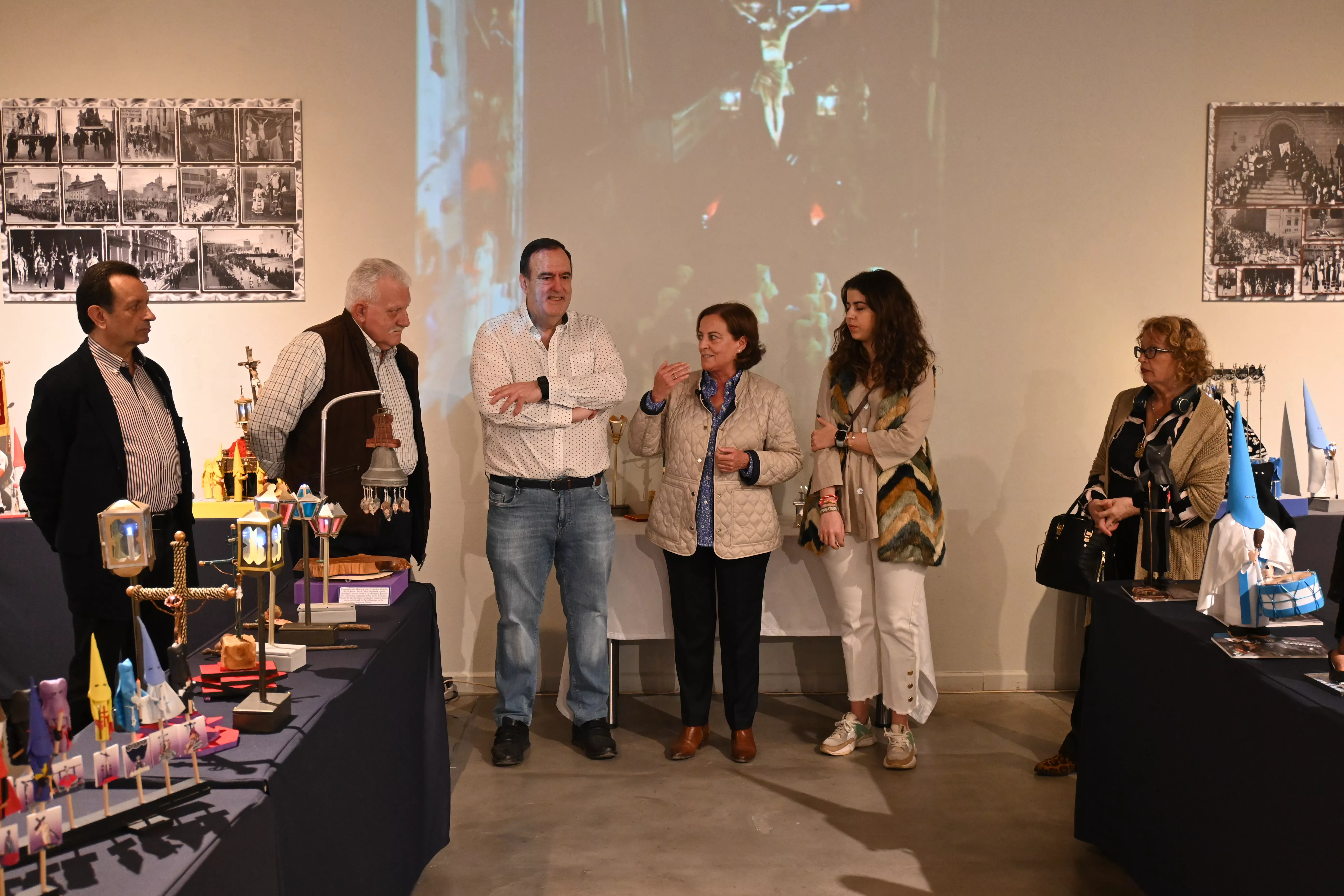 Exposición 'Mi pequeña Semana Santa' de Carlos Jalle.
