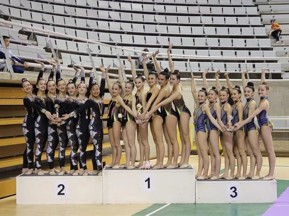 Conjunto Junior Absoluto Club 90, plata