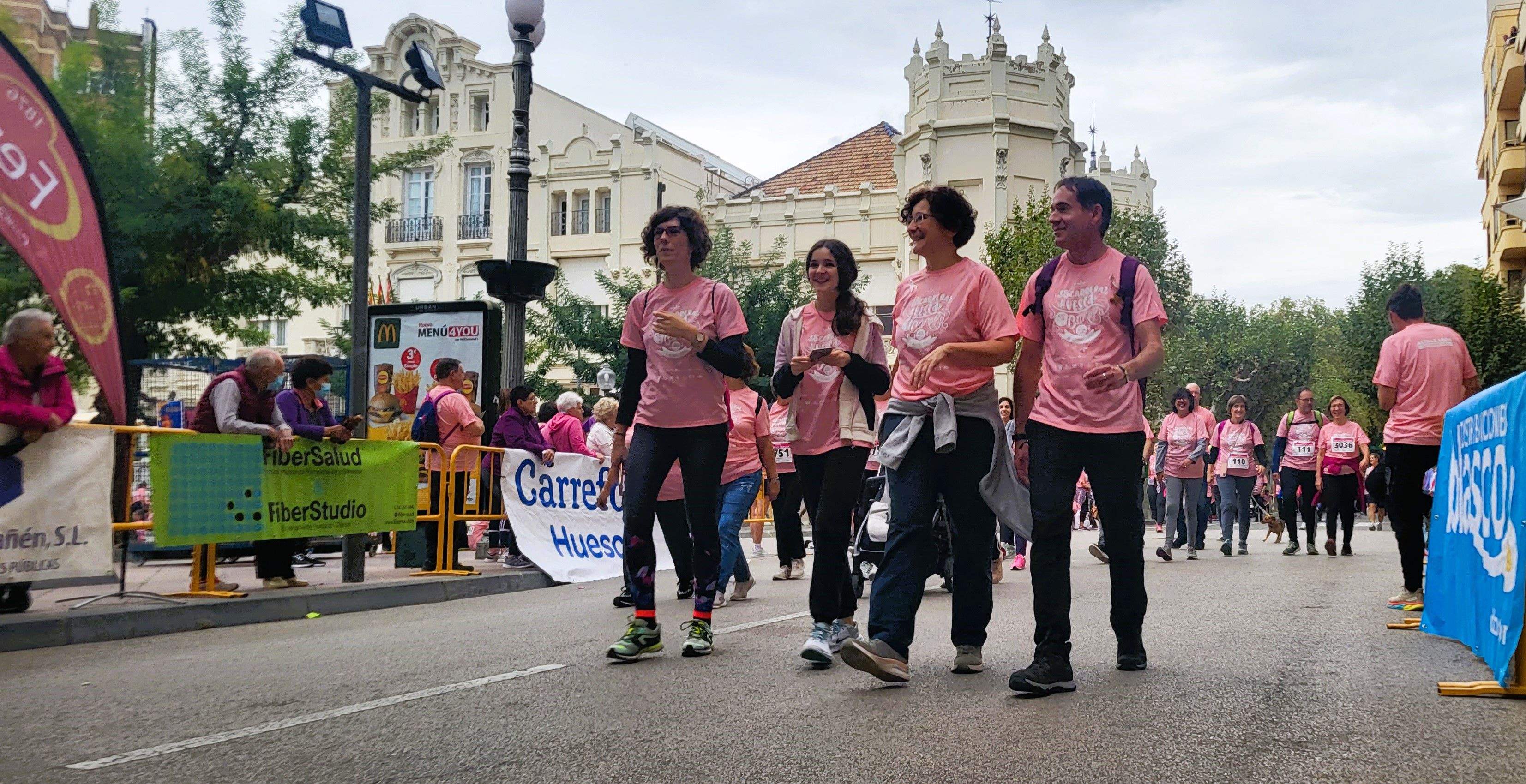 Carrera Huesca contra el cáncer 2022. Foto Myriam Martínez 