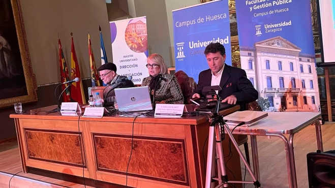 Francisco Parra, María Victoria Sanagustín y Fernando Blasco. Francisco Parra, María Victoria Sanagustín y Fernando Blasco.