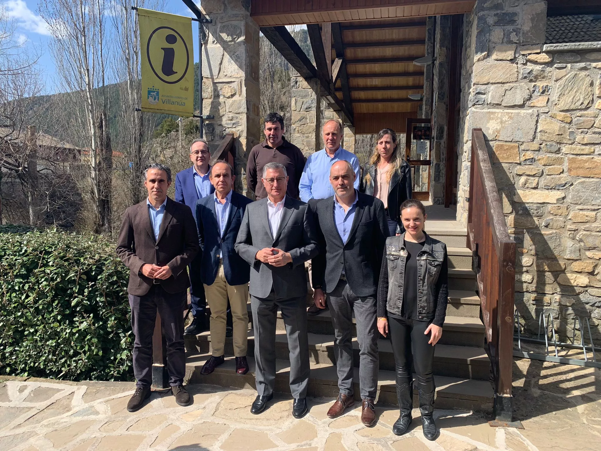 Asistentes a la presentación del Plan de Cohesión del Valle del Aragón.