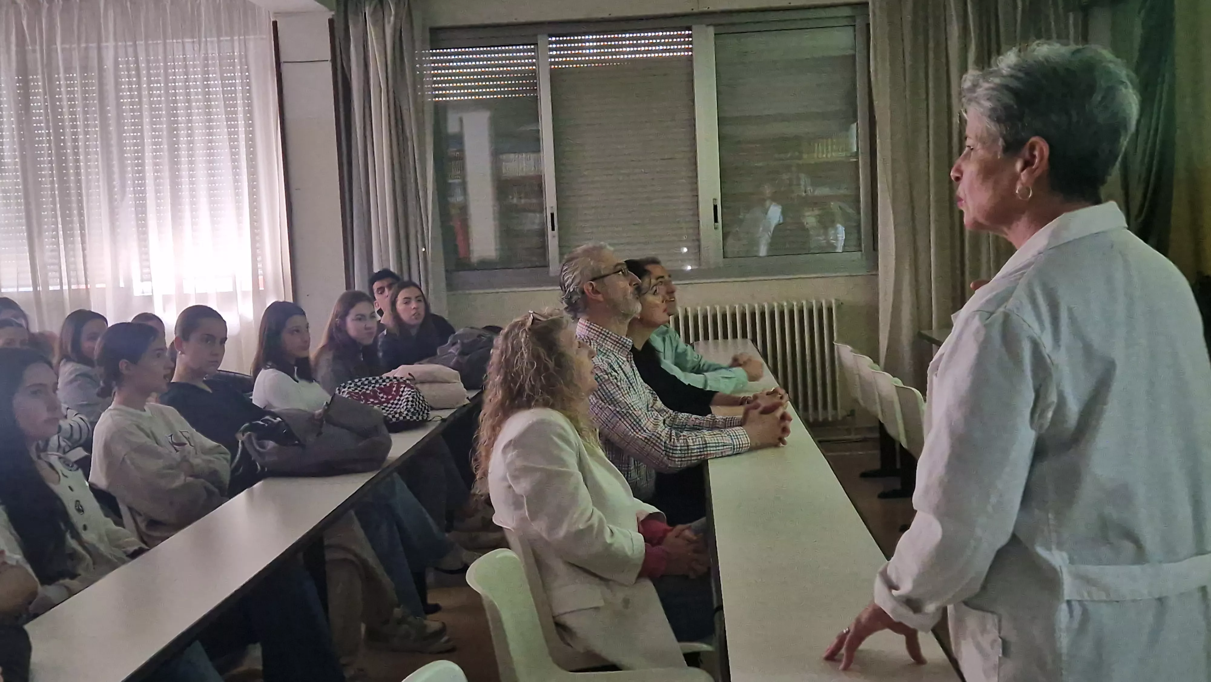  La Escyra se da a conocer en el IES Sierra de Guara. Foto Myriam Martínez