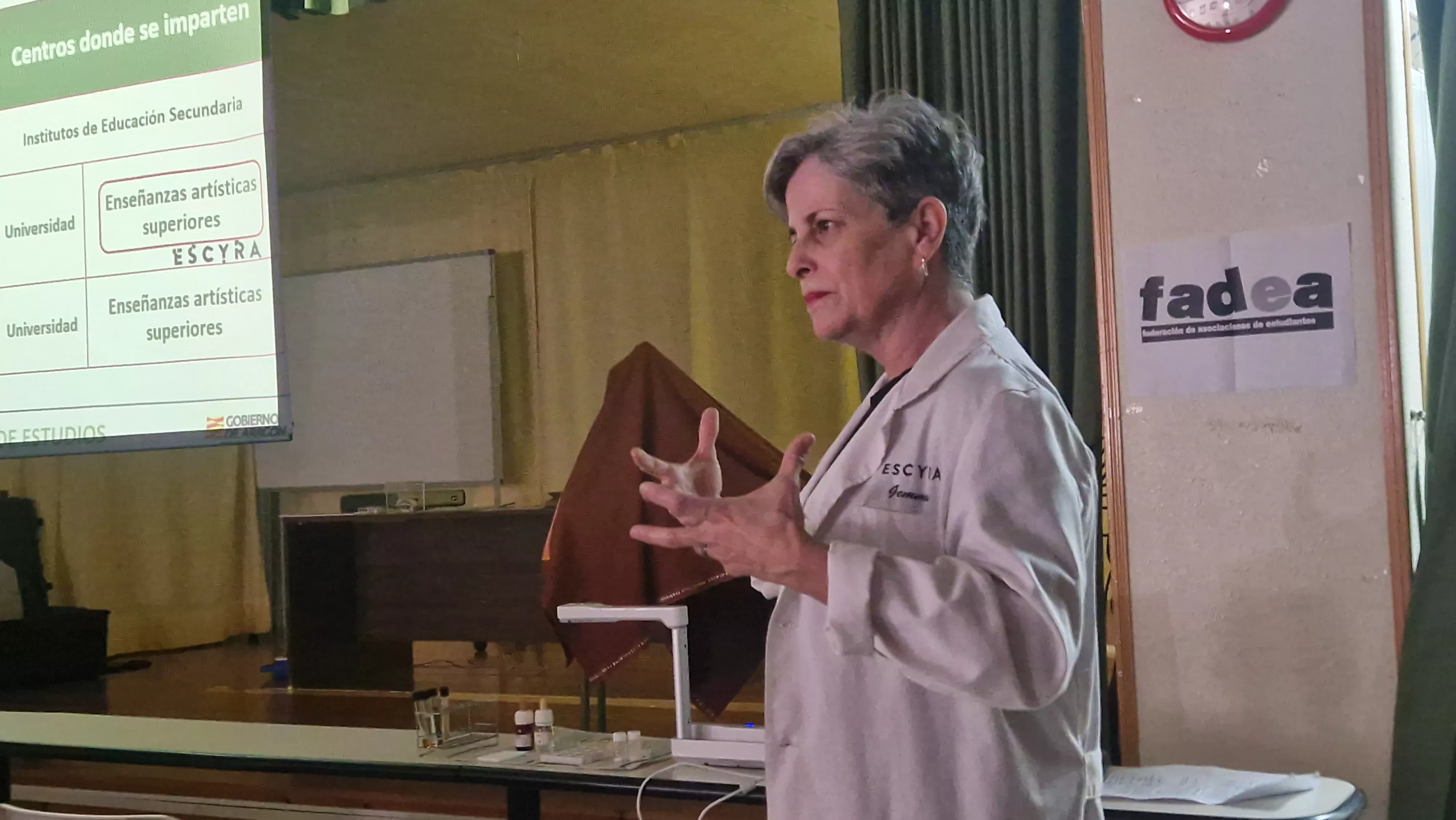  La Escyra se da a conocer en el IES Sierra de Guara. Foto Myriam Martínez