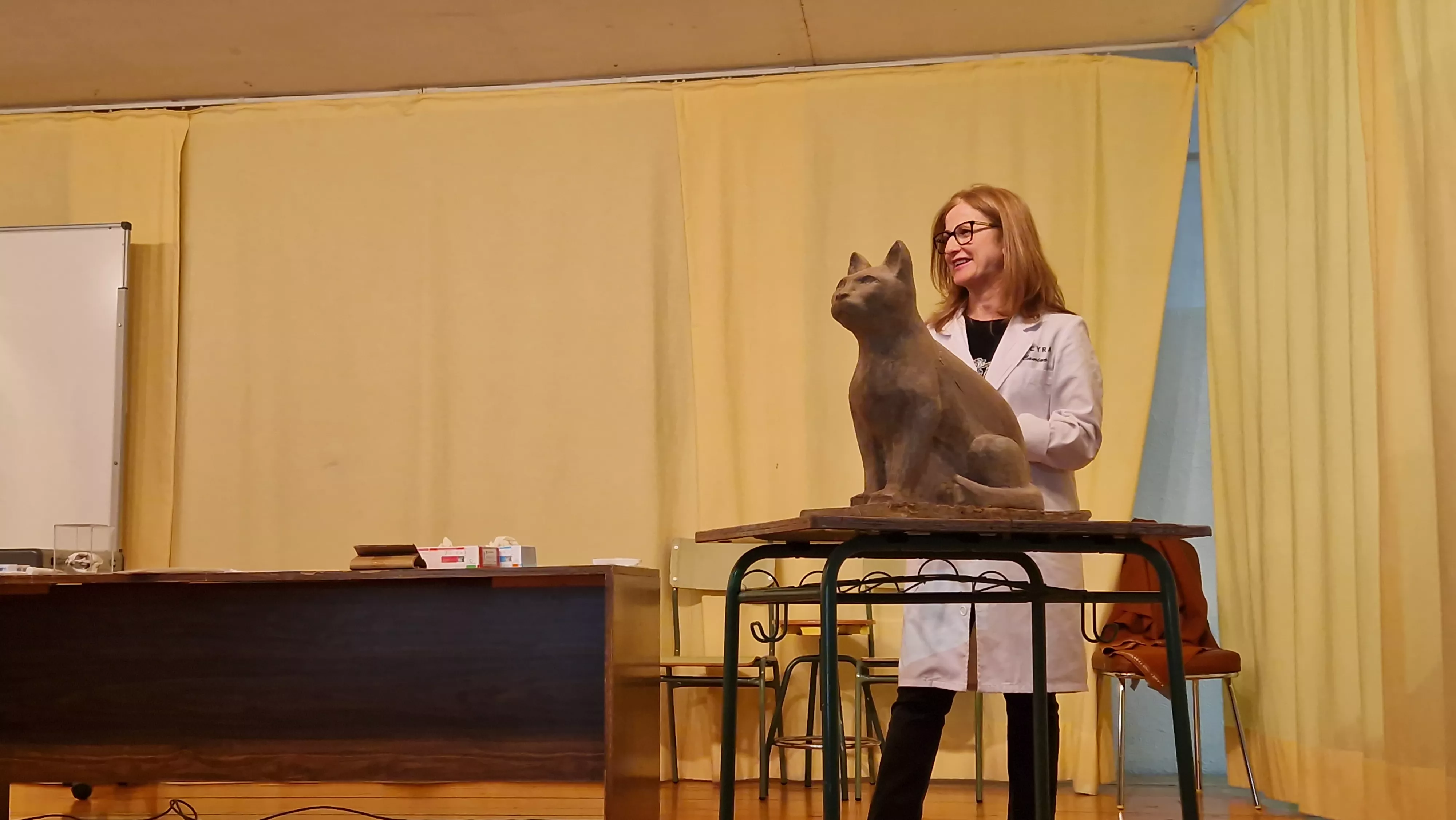  La Escyra se da a conocer en el IES Sierra de Guara. Foto Myriam Martínez