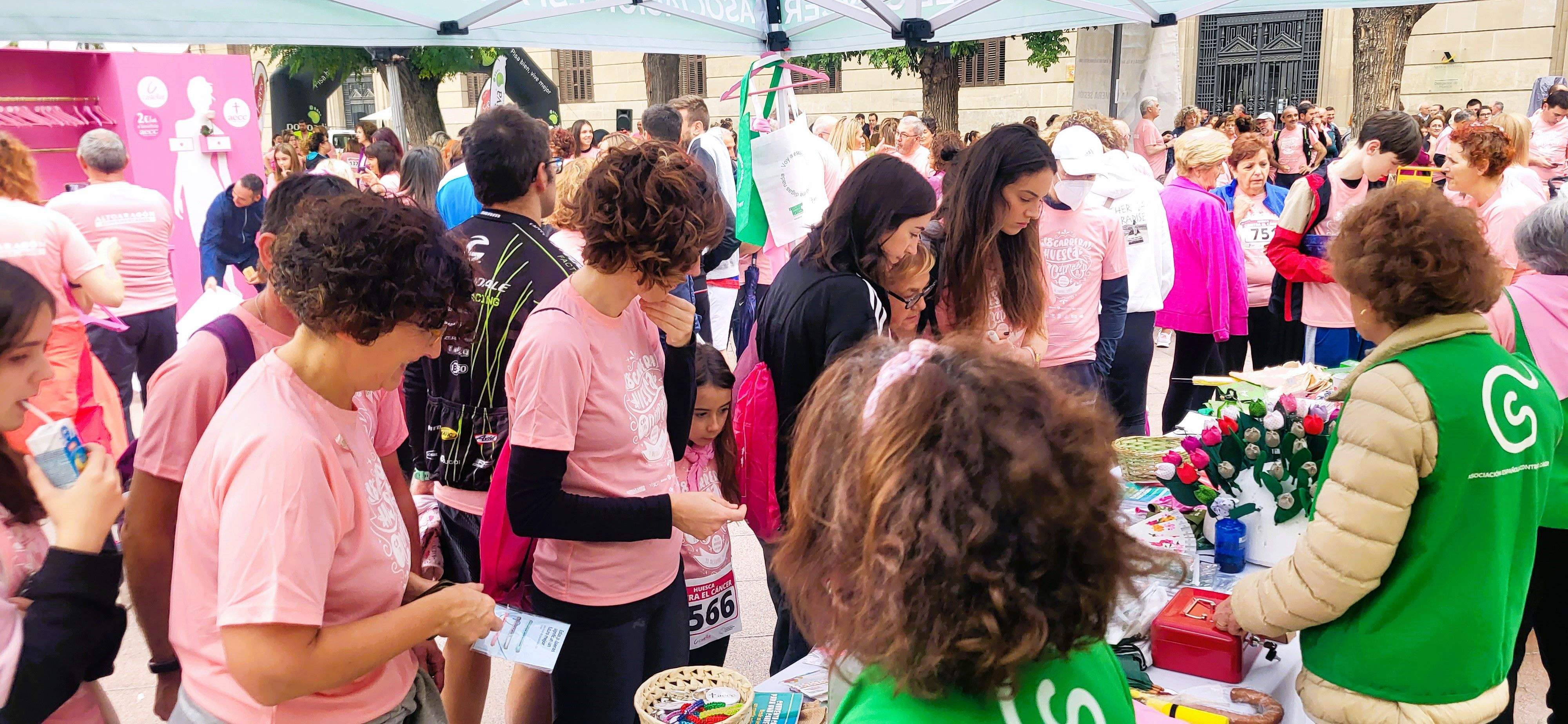 Carrera Huesca contra el cáncer 2022. Foto Myriam Martínez 