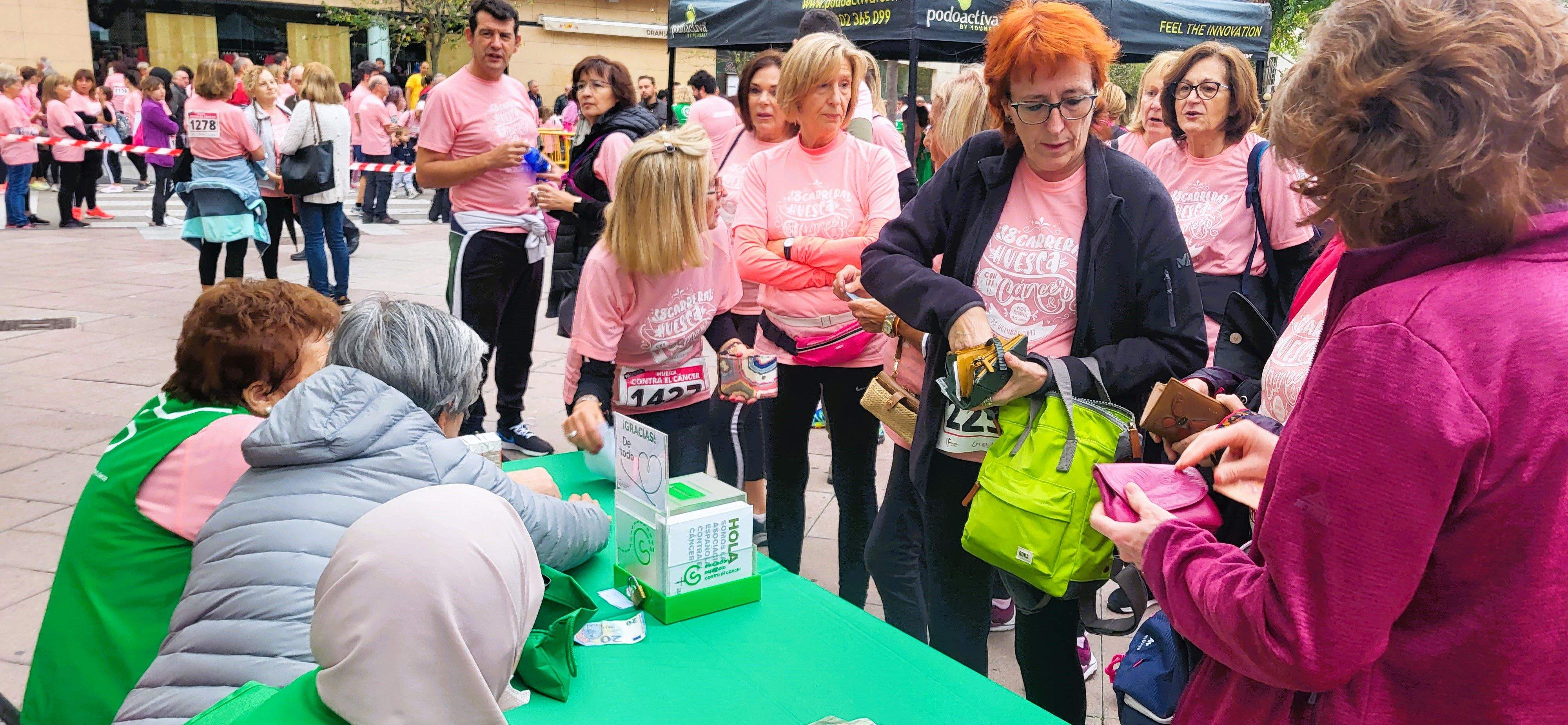 Carrera Huesca contra el cáncer 2022. Foto Myriam Martínez 