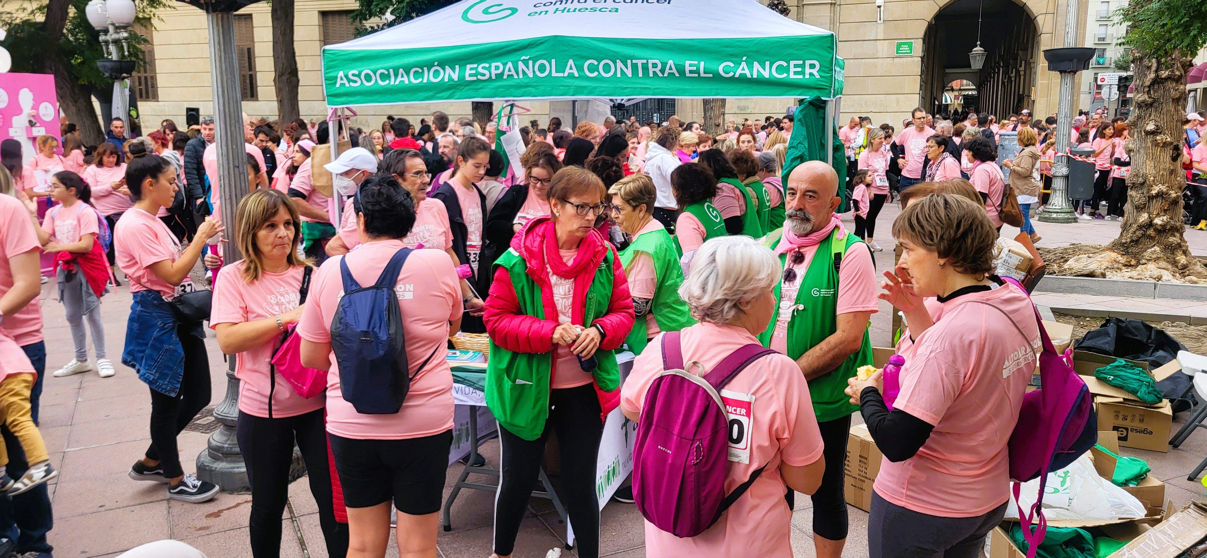 Carrera Huesca contra el cáncer 2022. Foto Myriam Martínez 
